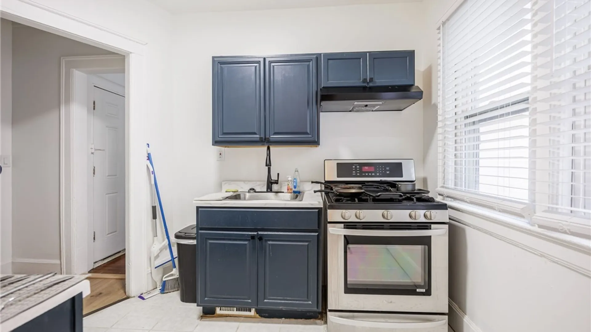 Property at 409 Raines Park, Rochester, NY 14613 23