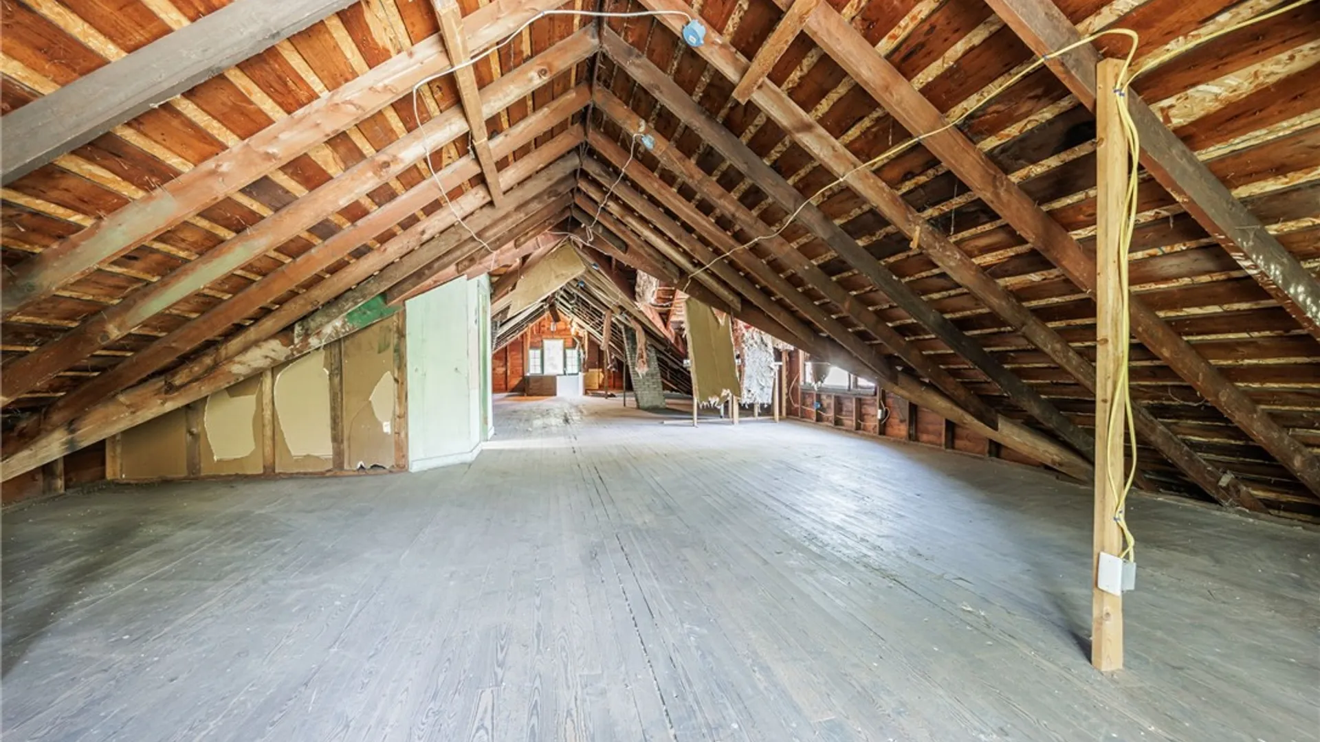 Property at 409 Raines Park, Rochester, NY 14613 32