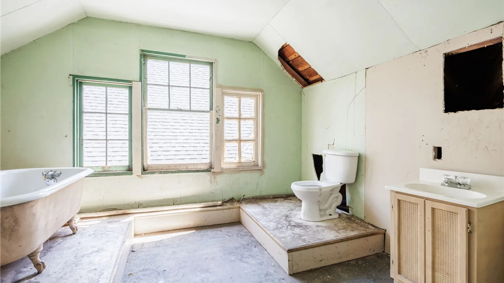 Property at 409 Raines Park, Rochester, NY 14613 33