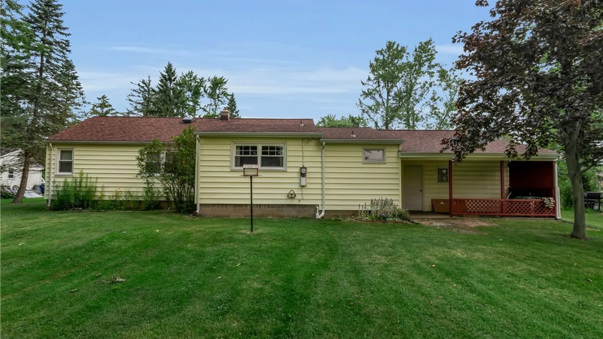 Property at 4906 Meyer Road, Pendleton, NY 14120 9