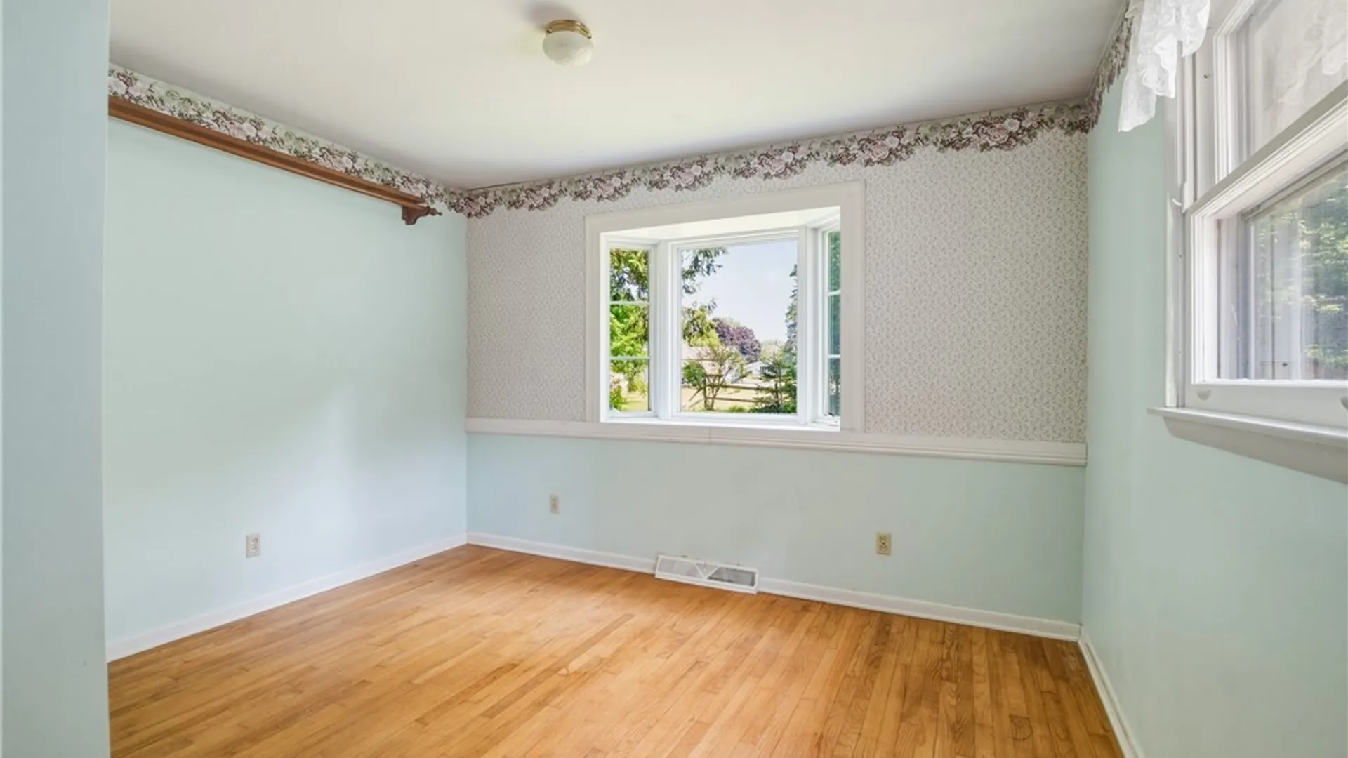 Property at 4 E Meadow Lane, Carroll, NY 14738 22