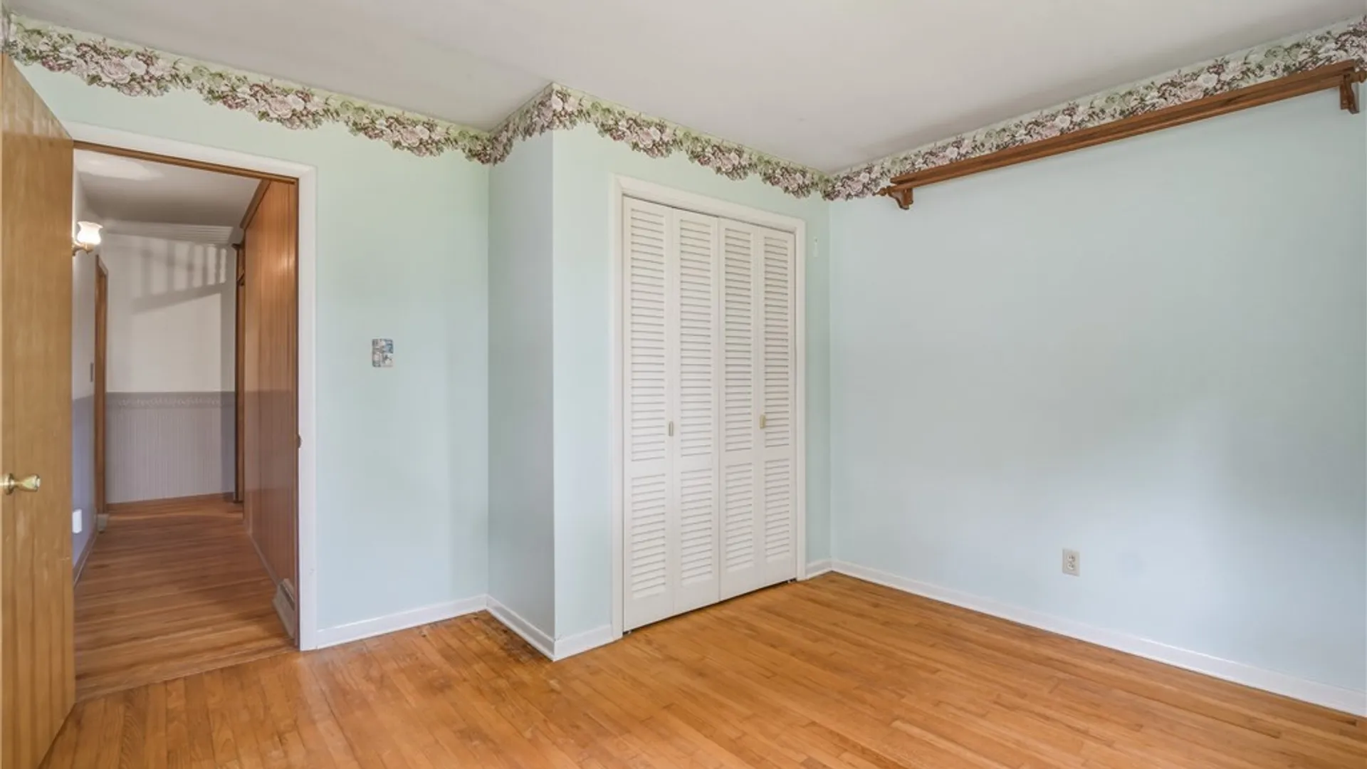 Property at 4 E Meadow Lane, Carroll, NY 14738 23