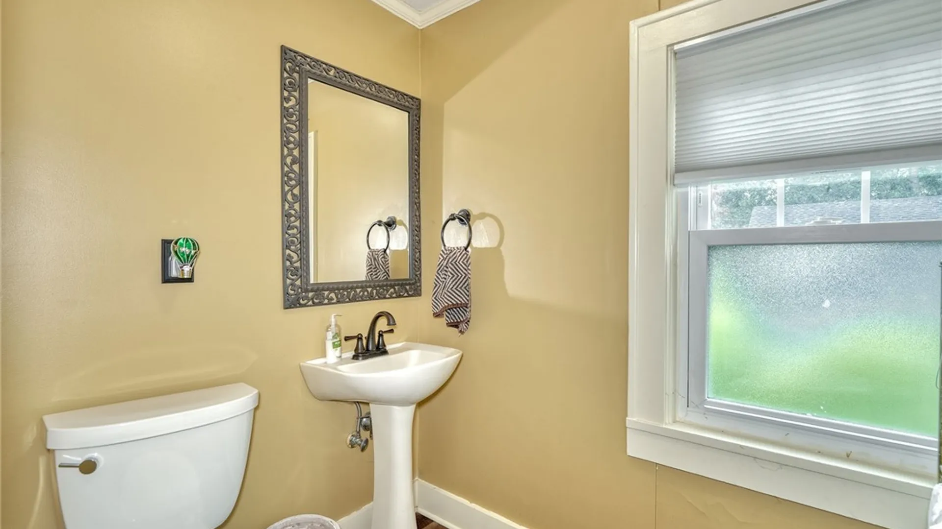 Property at 150 Eastland Avenue, Brighton, NY 14618 11