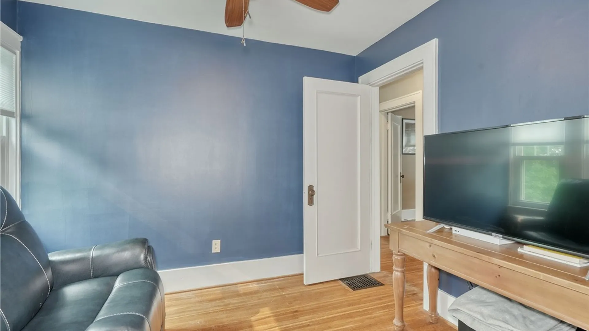 Property at 150 Eastland Avenue, Brighton, NY 14618 33