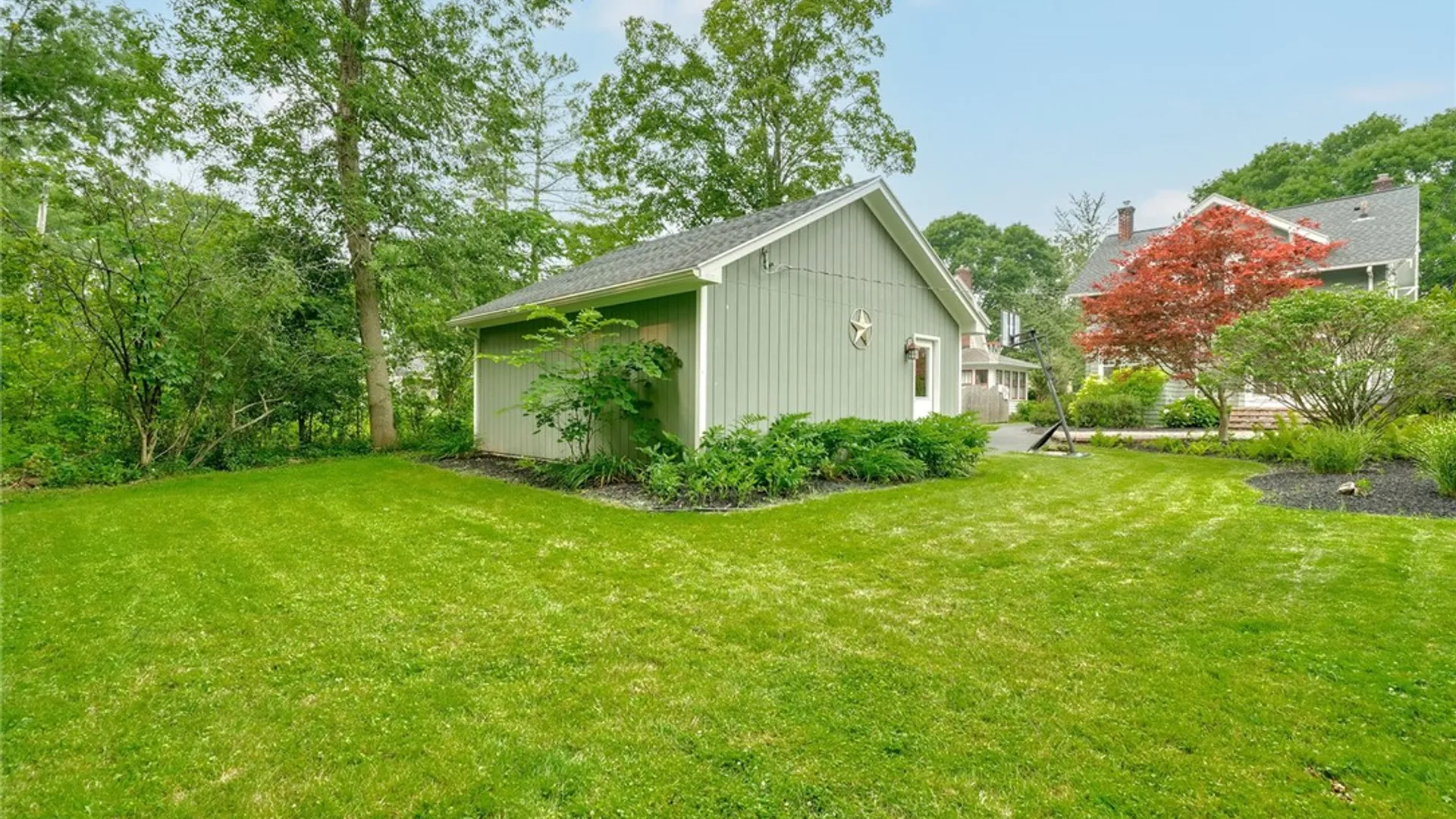 Property at 150 Eastland Avenue, Brighton, NY 14618 45