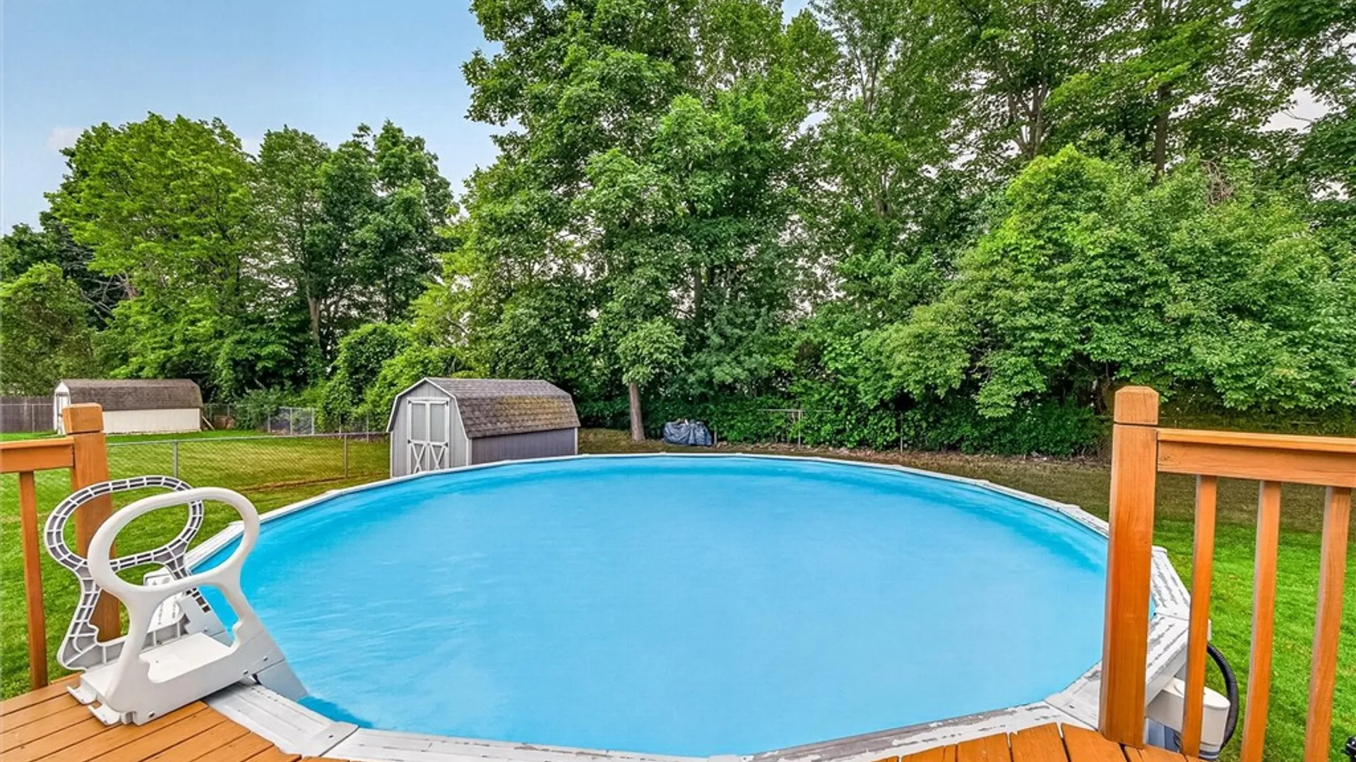 Property at 43 Fontana Lane, Greece, NY 14612 36