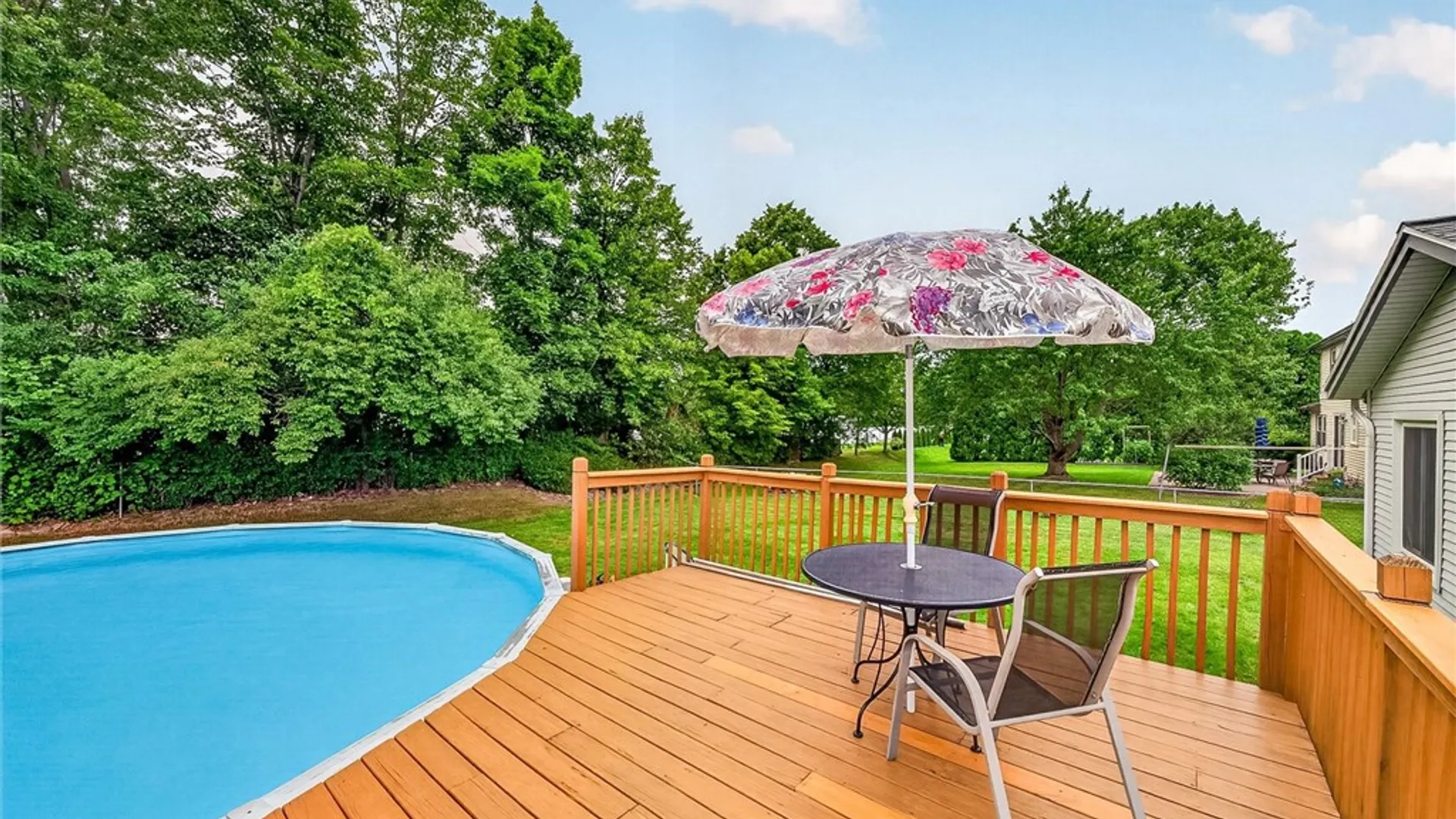 Property at 43 Fontana Lane, Greece, NY 14612 37