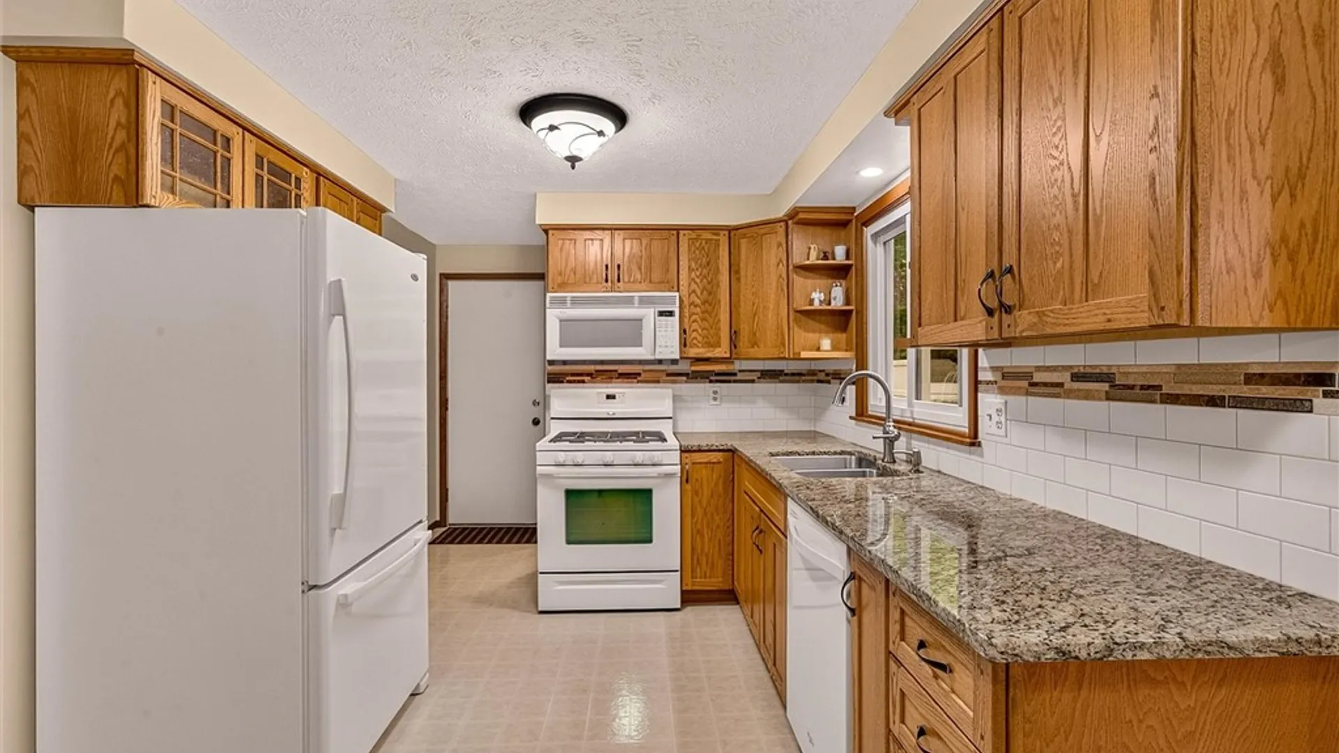 Property at 43 Fontana Lane, Greece, NY 14612 8