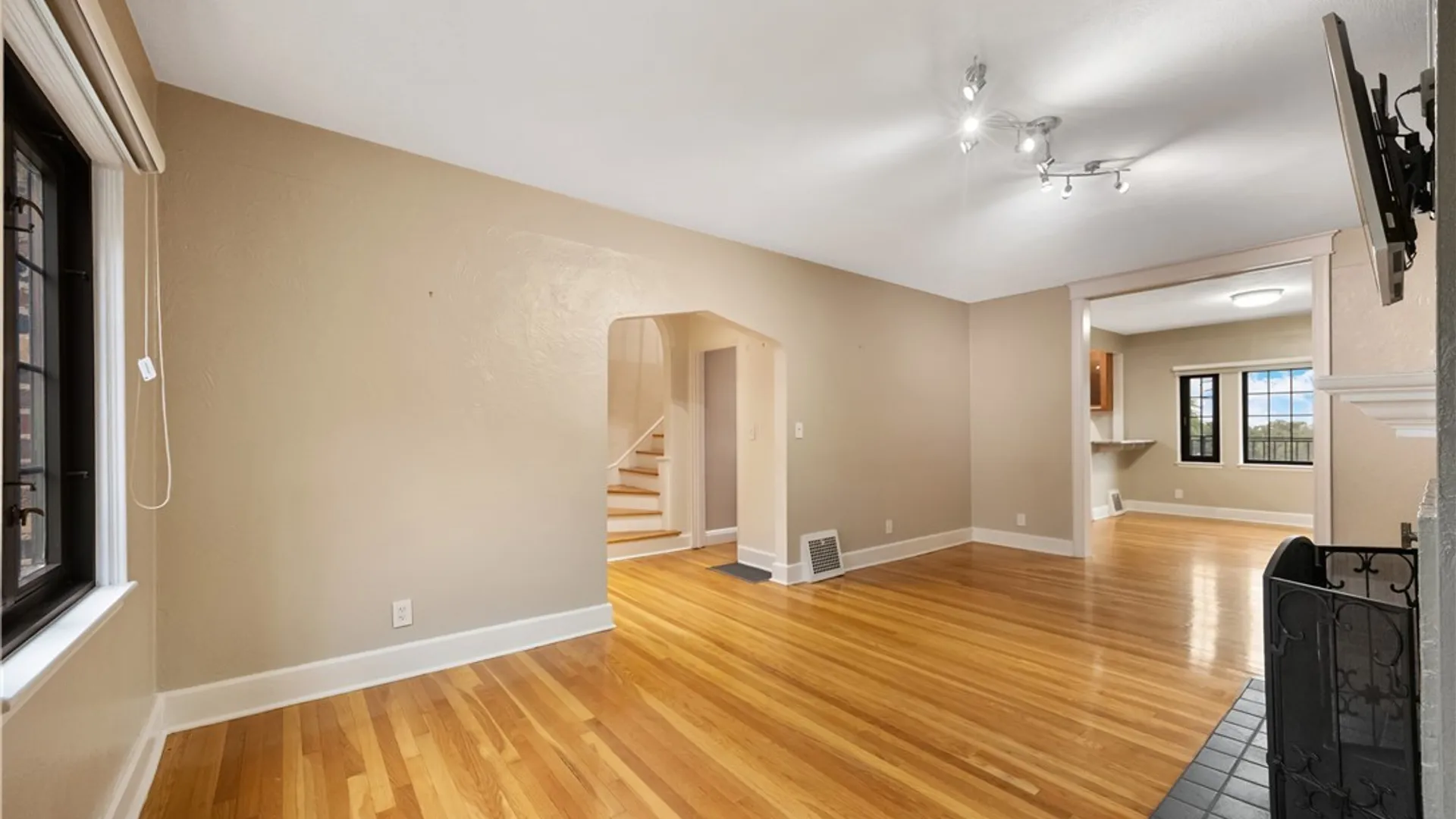Property at 3401 James Street, Syracuse, NY 13206 6
