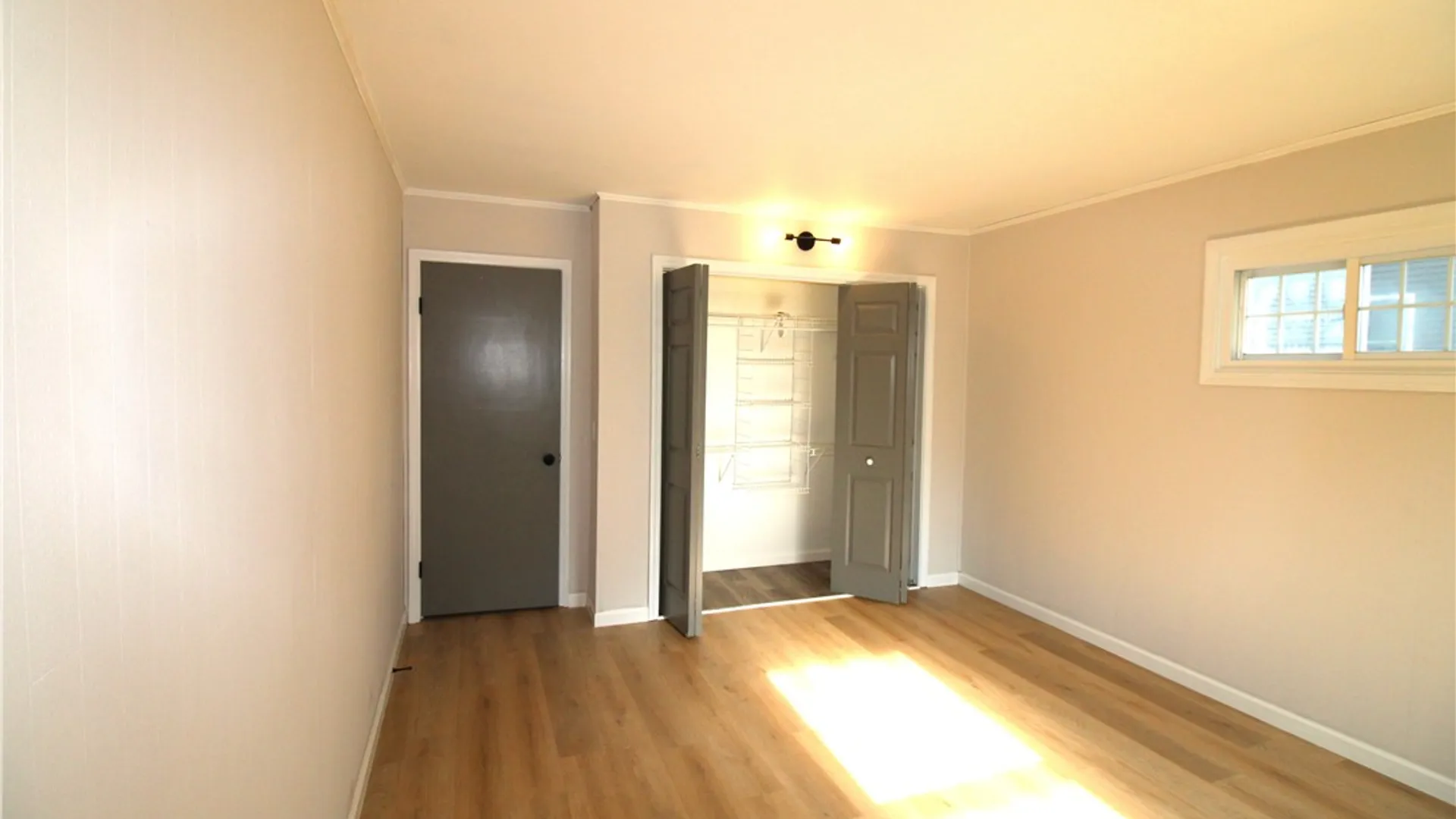 Property at 908 N Greece Road, Greece, NY 14626 11