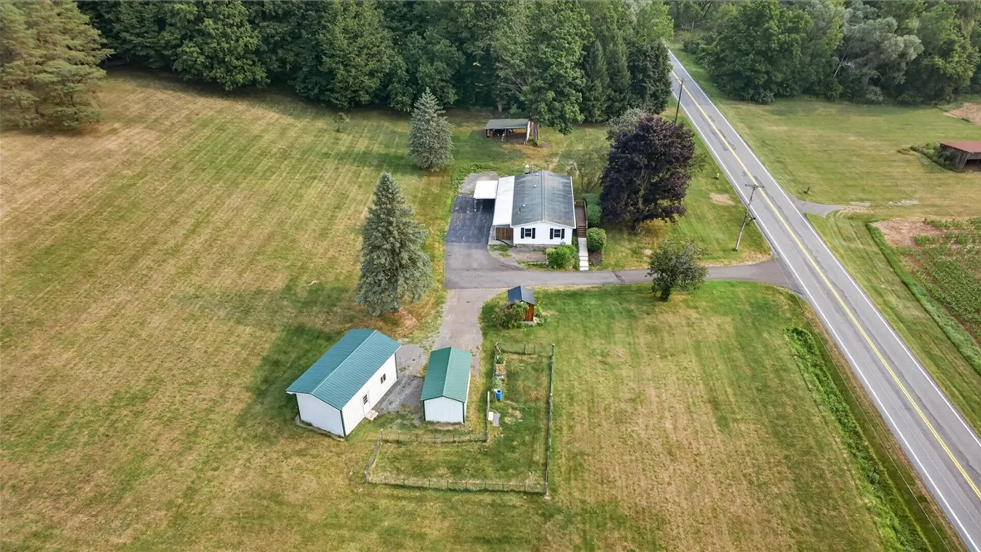 Property at 872 Brownsville Road, Victor, NY 14564 10