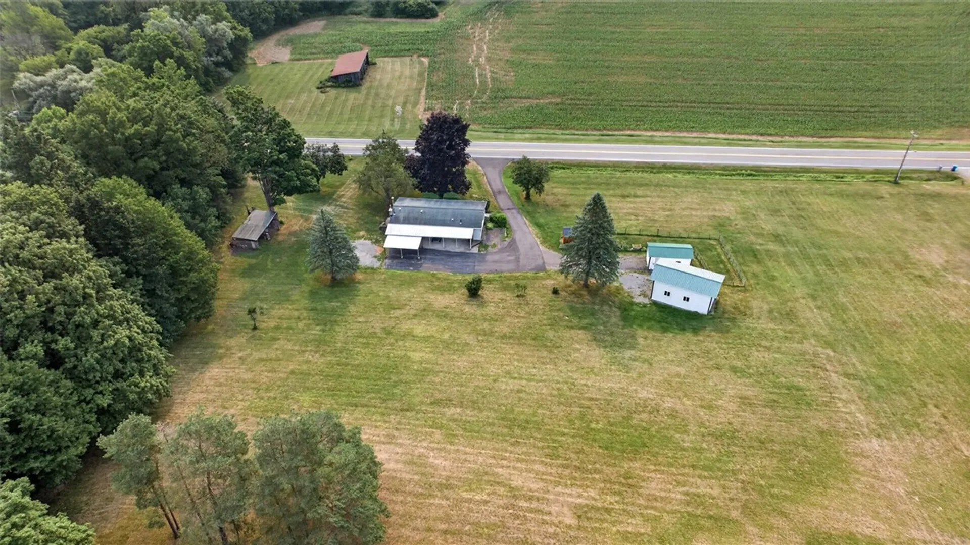 Property at 872 Brownsville Road, Victor, NY 14564 13