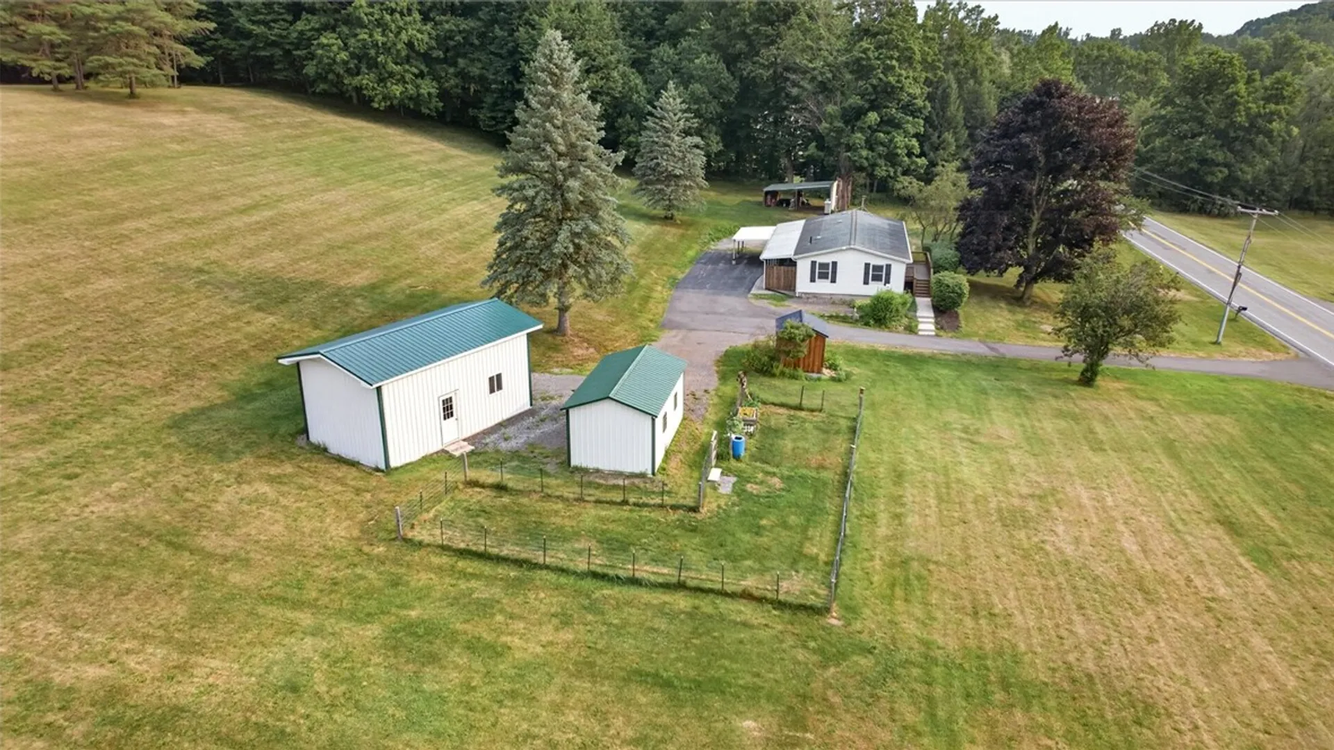 Property at 872 Brownsville Road, Victor, NY 14564 8