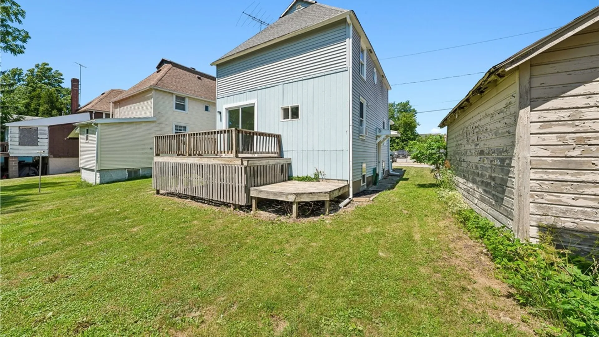 Property at 1 Colorado Avenue, Batavia City, NY 14020 30