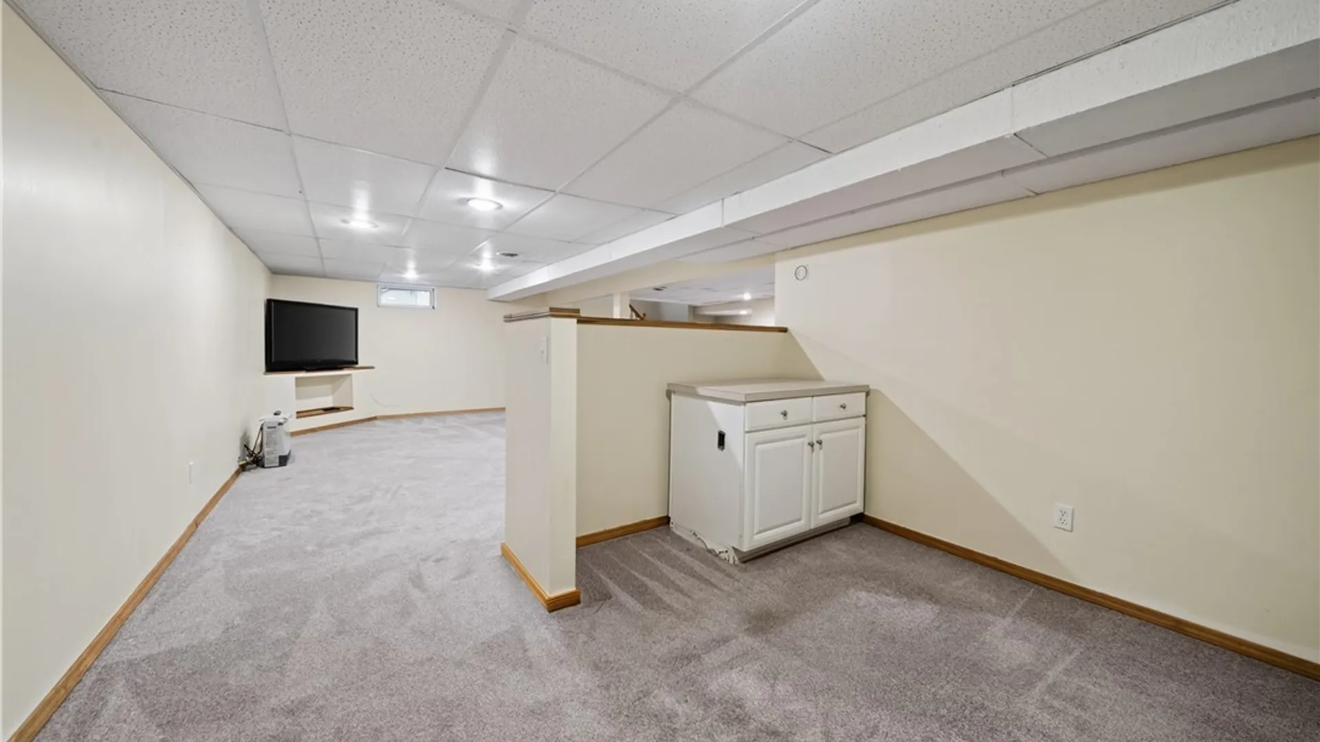Property at 7554 Sugarwood Lane, Clay, NY 13212 40