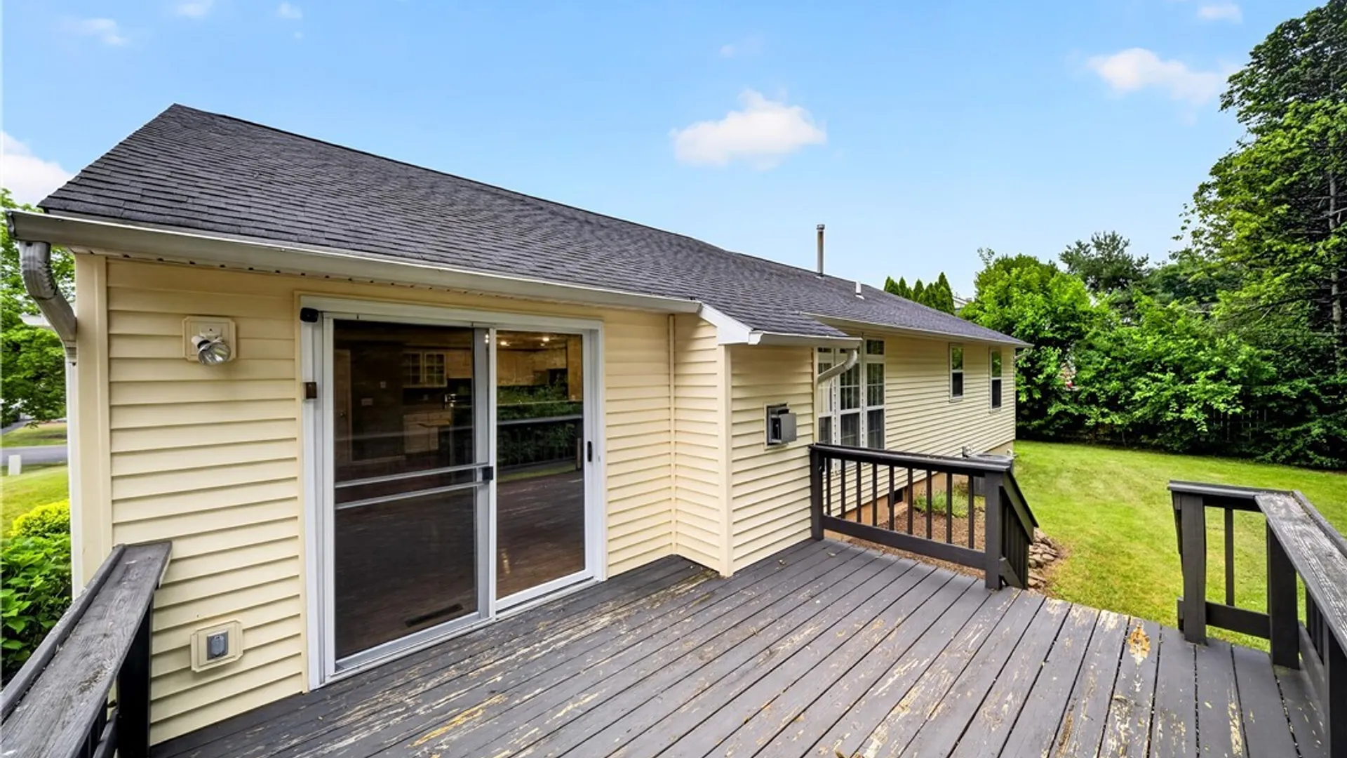 Property at 7554 Sugarwood Lane, Clay, NY 13212 44