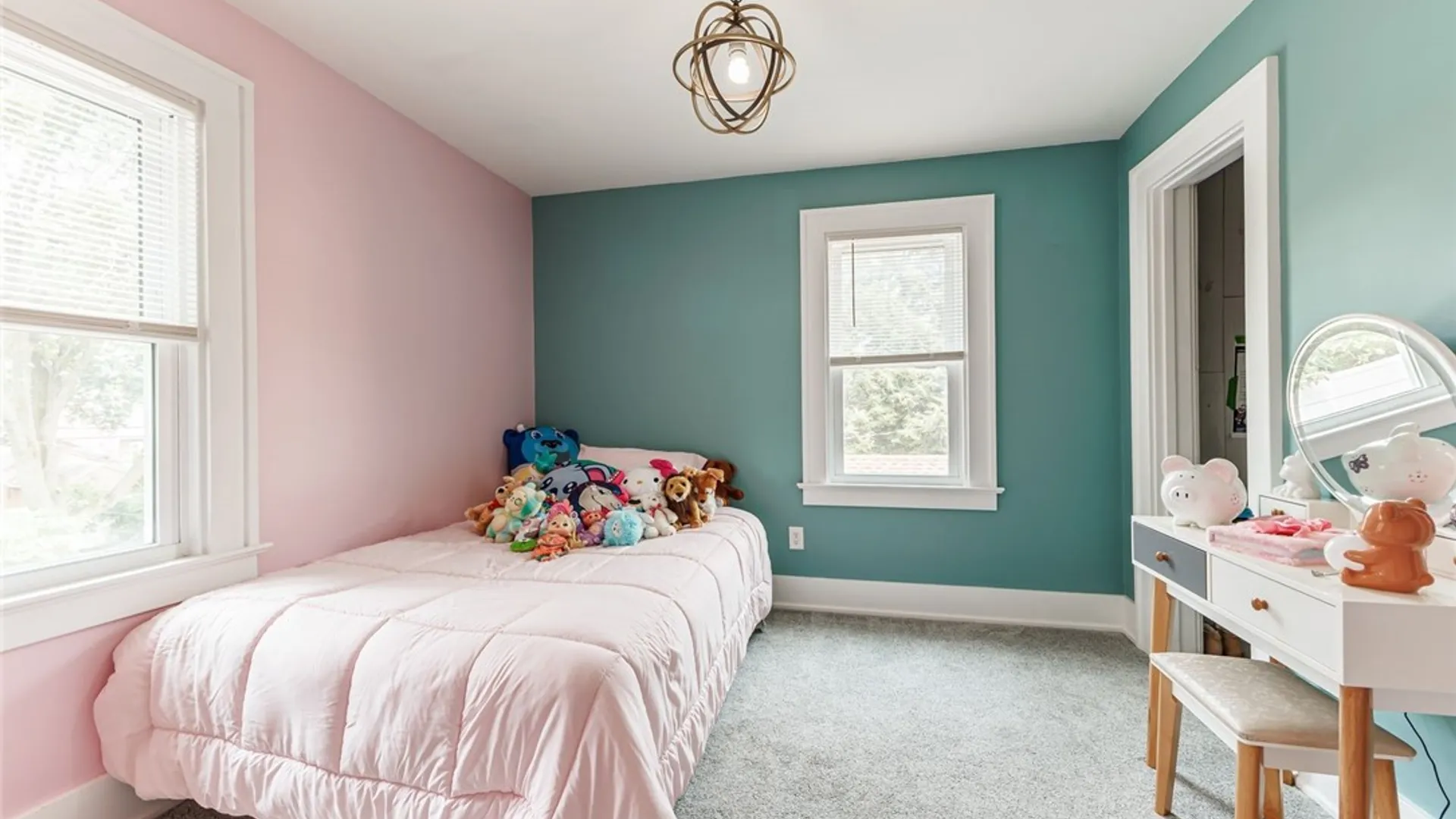 Property at 42 Walzford Road, Irondequoit, NY 14622 25