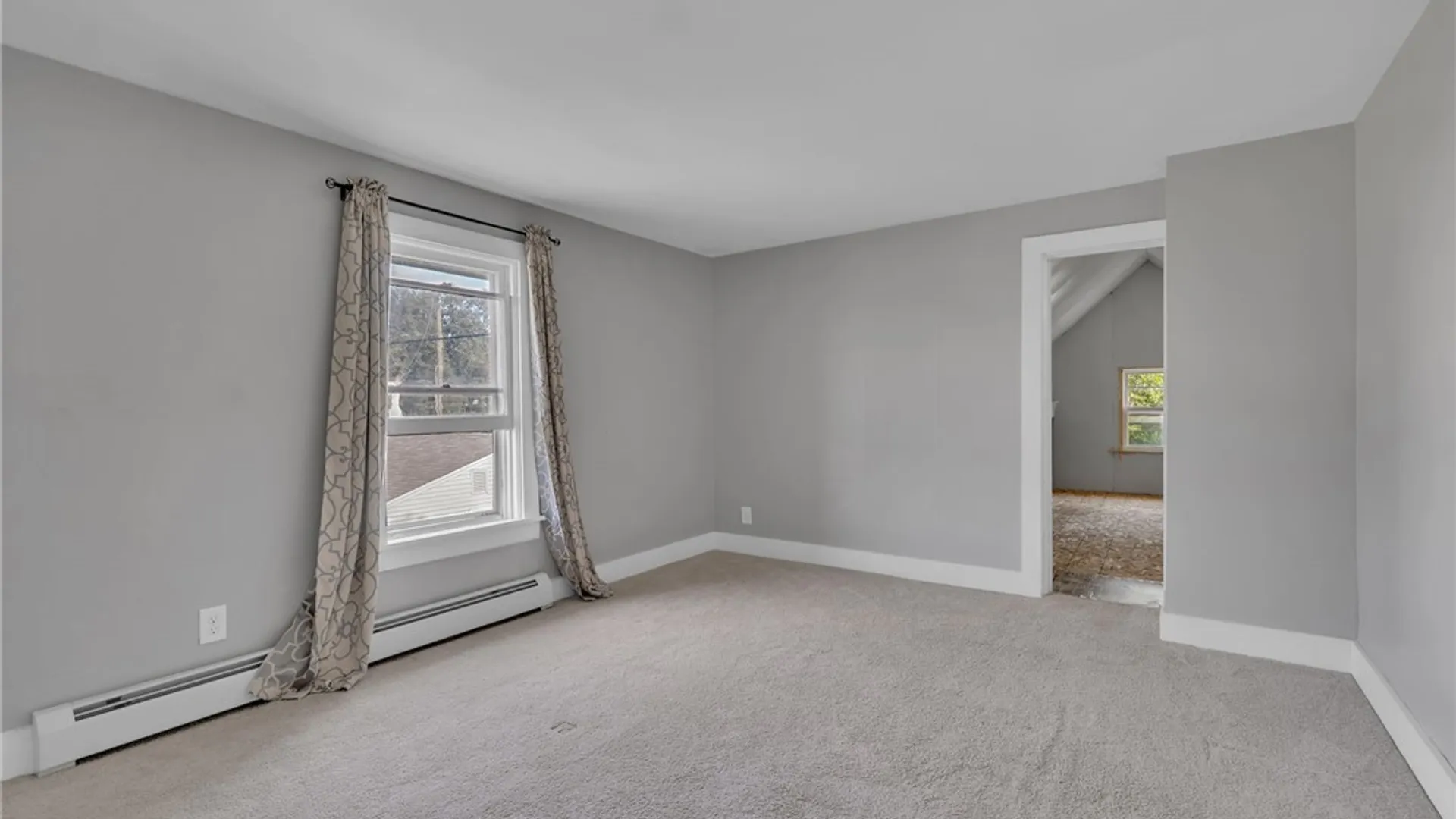 Property at 19 Little Place, Lancaster, NY 14043 23