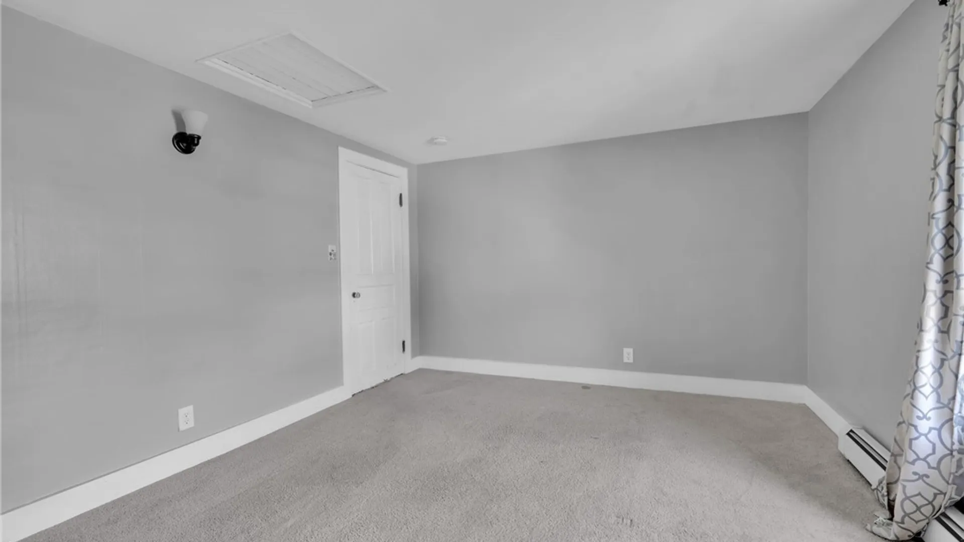 Property at 19 Little Place, Lancaster, NY 14043 25