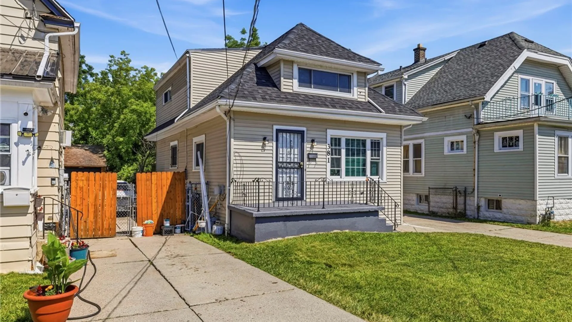 Property at 381 Northumberland Avenue, Buffalo, NY 14215 3