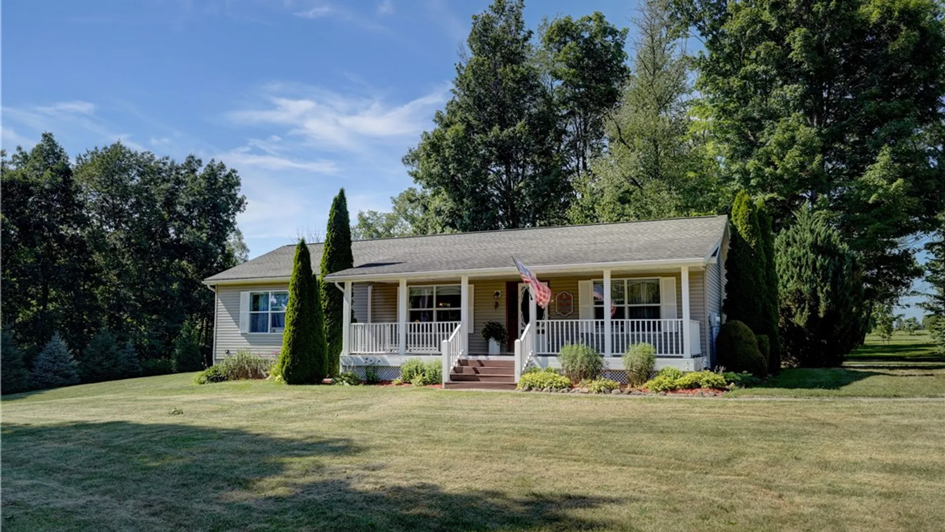 Property at 3620 Outlet Road, Manchester, NY 14548 2