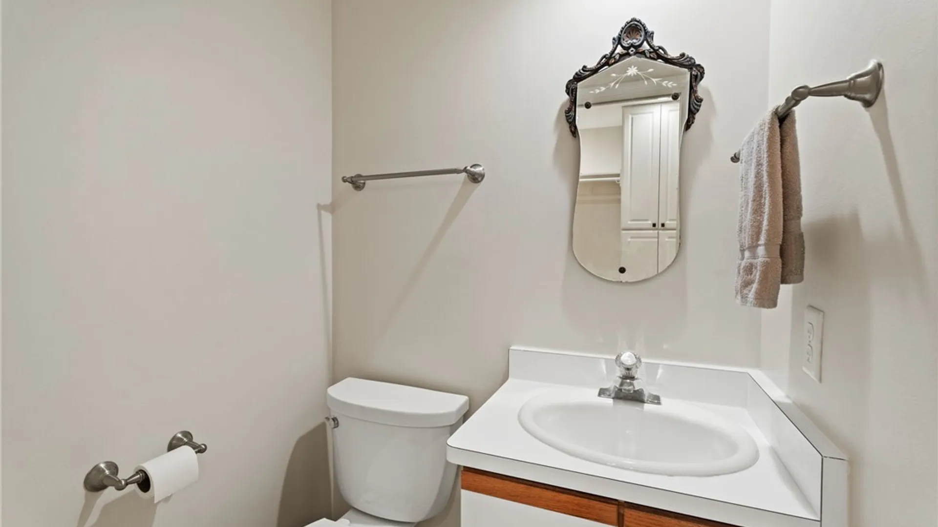 Property at 73 Windward Way, Canandaigua City, NY 14424 15