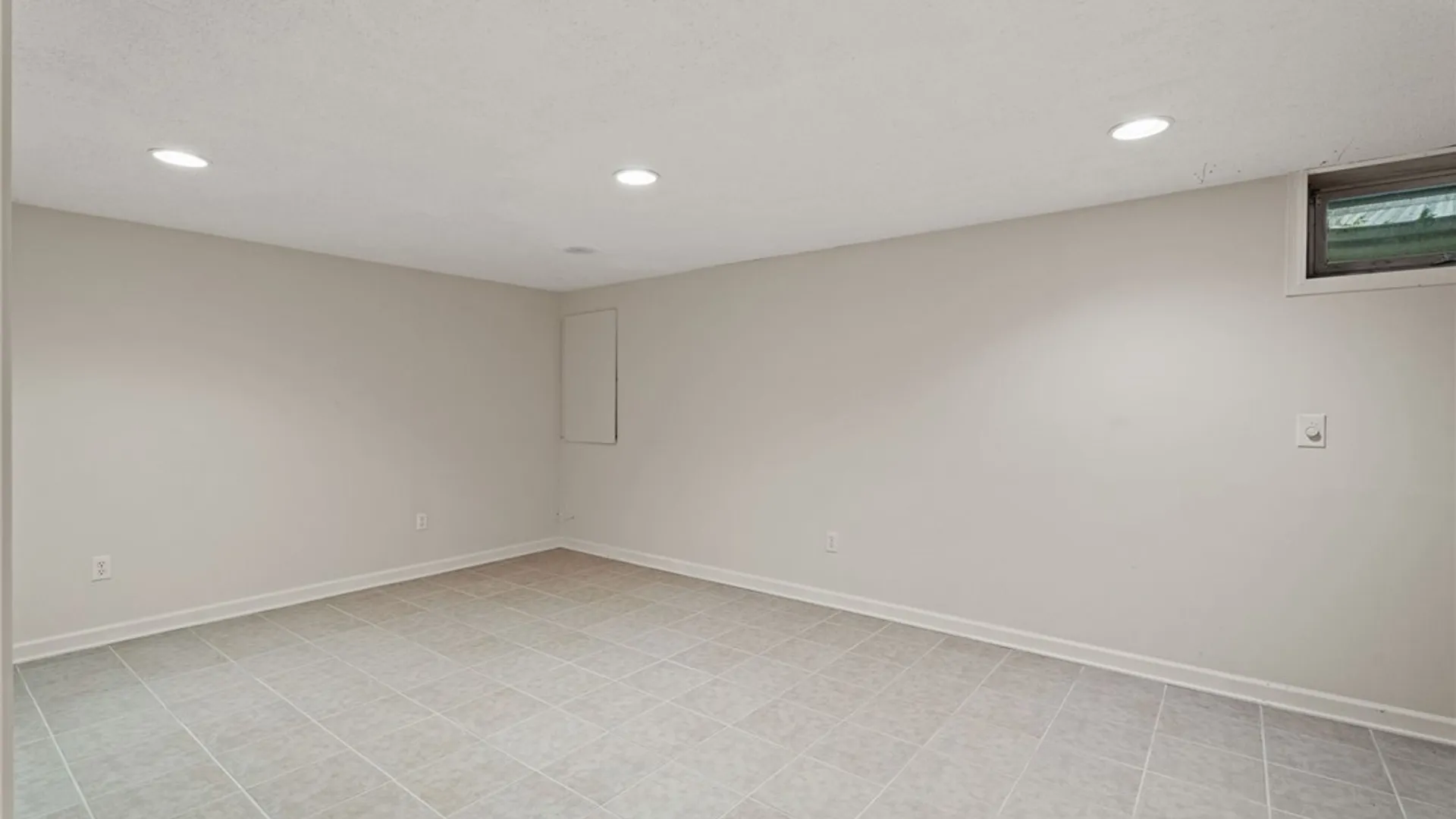 Property at 73 Windward Way, Canandaigua City, NY 14424 20
