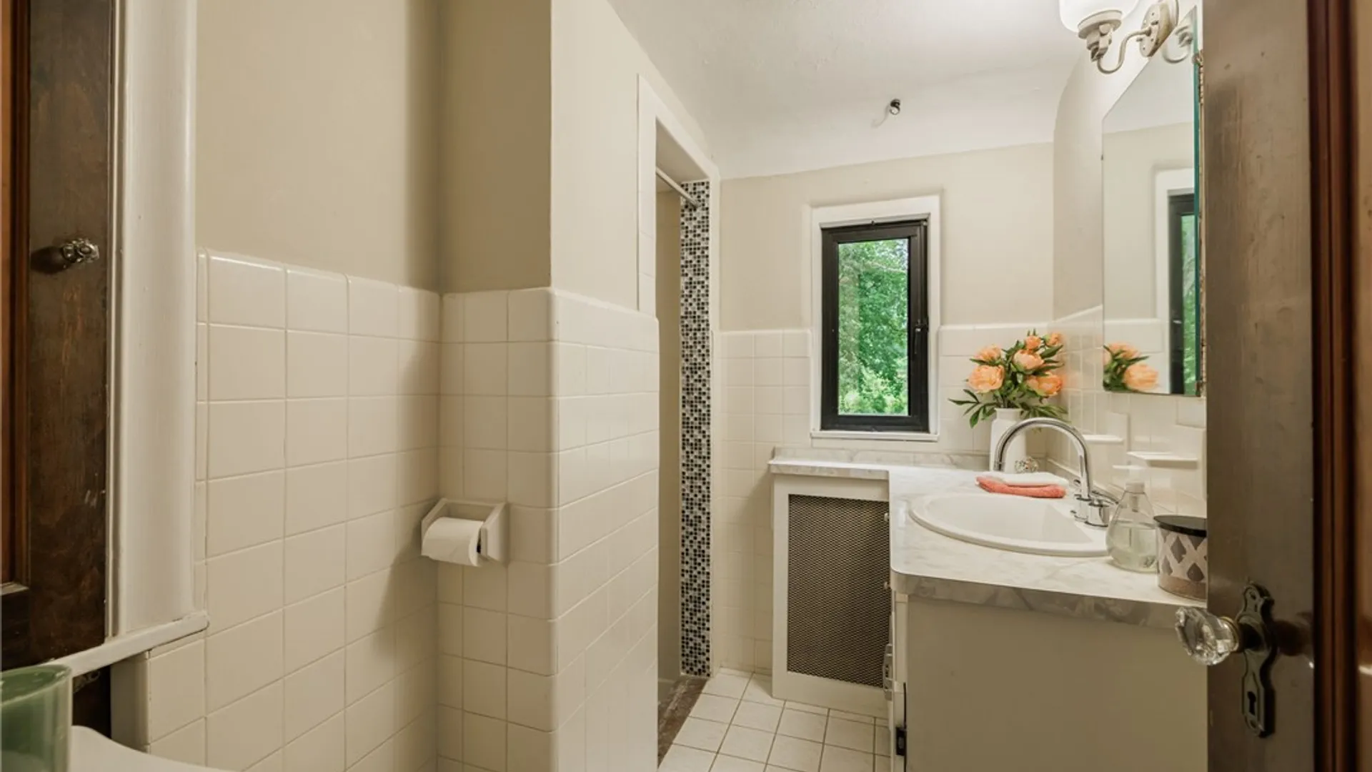 Property at 887 Titus Avenue, Irondequoit, NY 14617 28