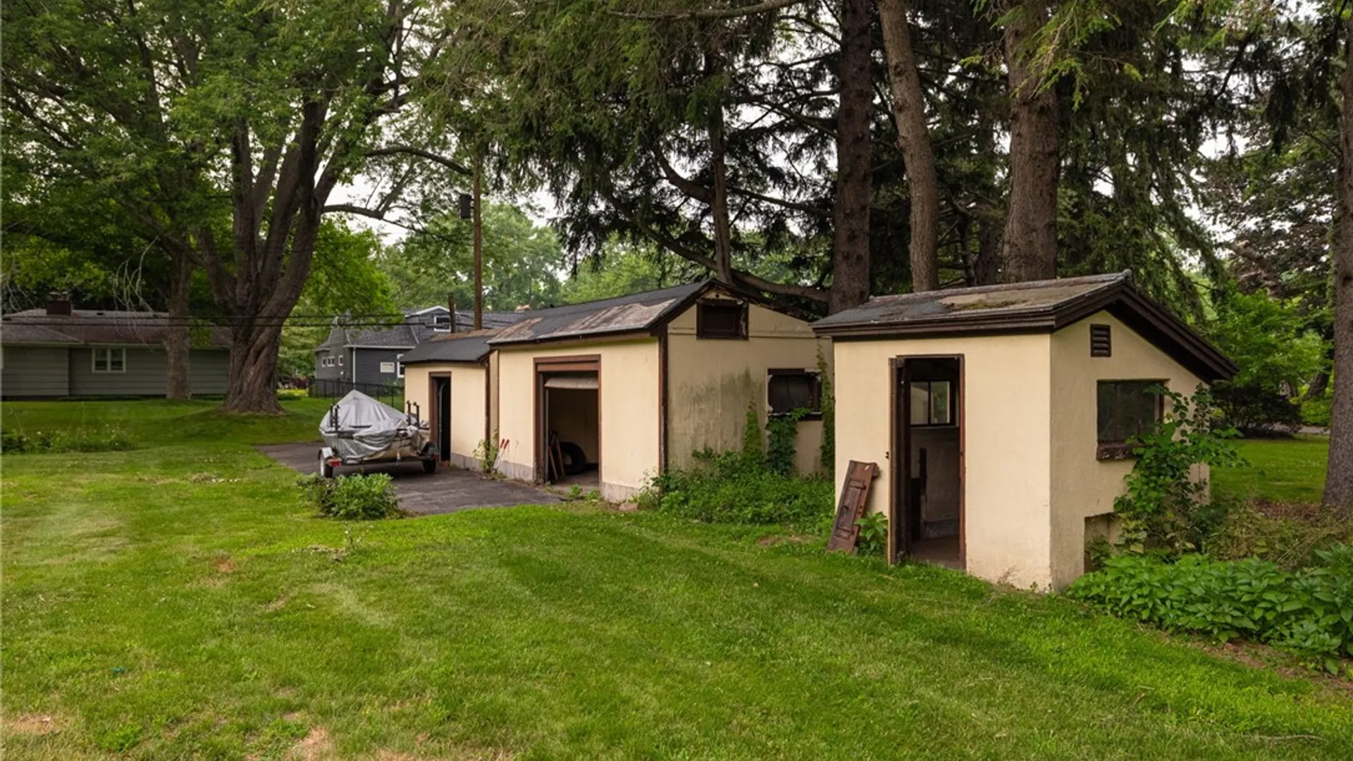 Property at 887 Titus Avenue, Irondequoit, NY 14617 39