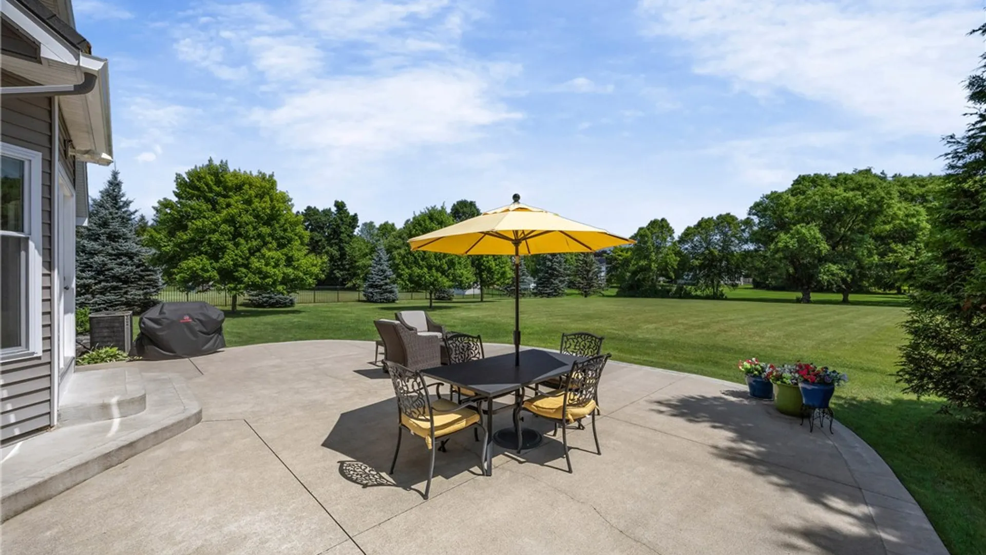 Property at 35 Black Cedar Drive, Chili, NY 14624 44