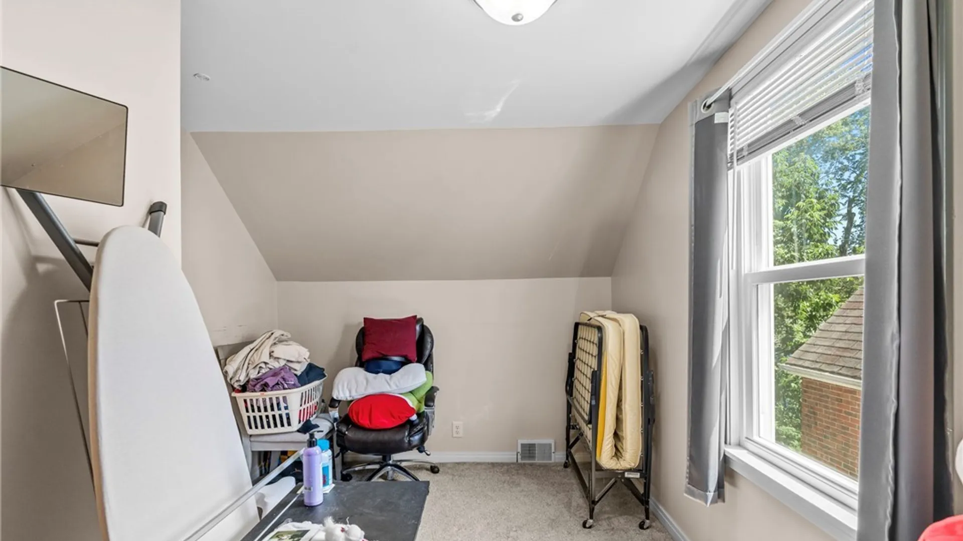 Property at 4295 Bailey Avenue, Amherst, NY 14226 15