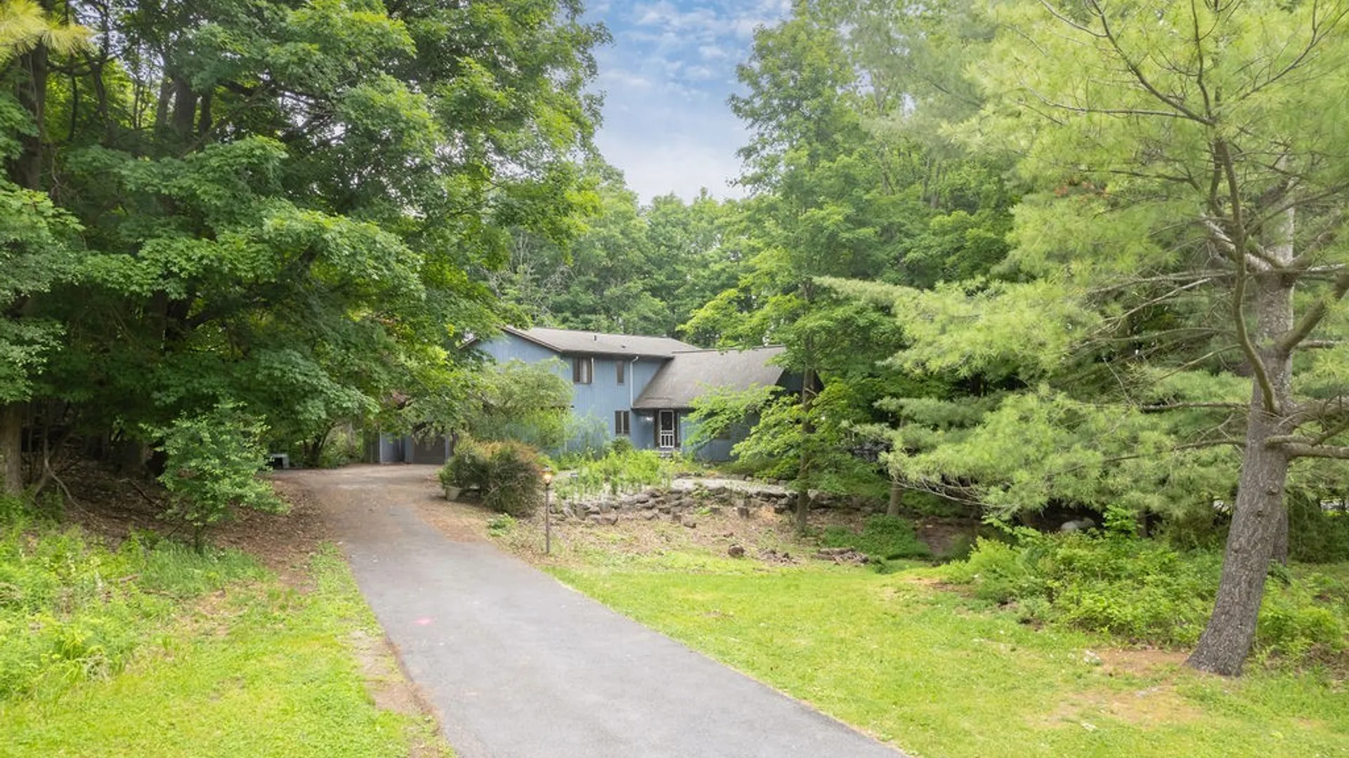 Property at 1000 Rail Fence Road, Camillus, NY 13031 35