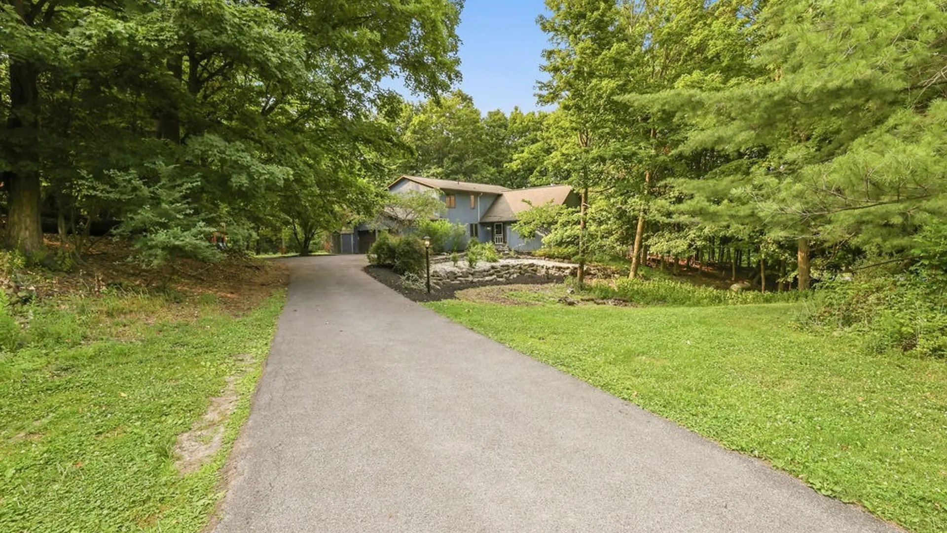 Property at 1000 Rail Fence Road, Camillus, NY 13031 46