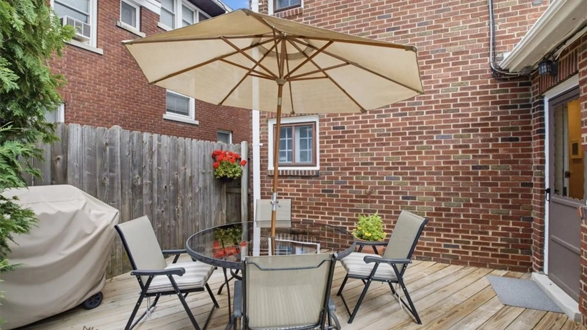 Property at 100 Chatham Avenue, Buffalo, NY 14216 31