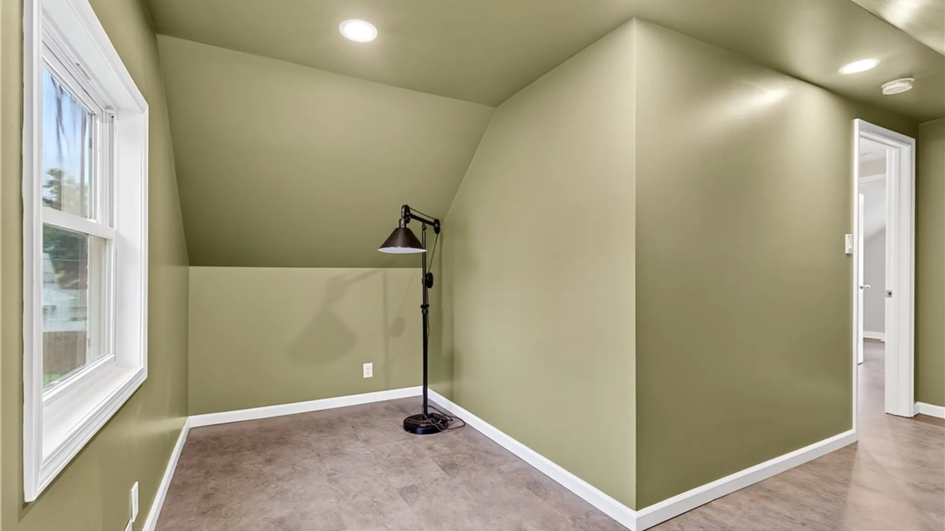 Property at 67 Nicholas Drive, Tonawanda, NY 14150 27