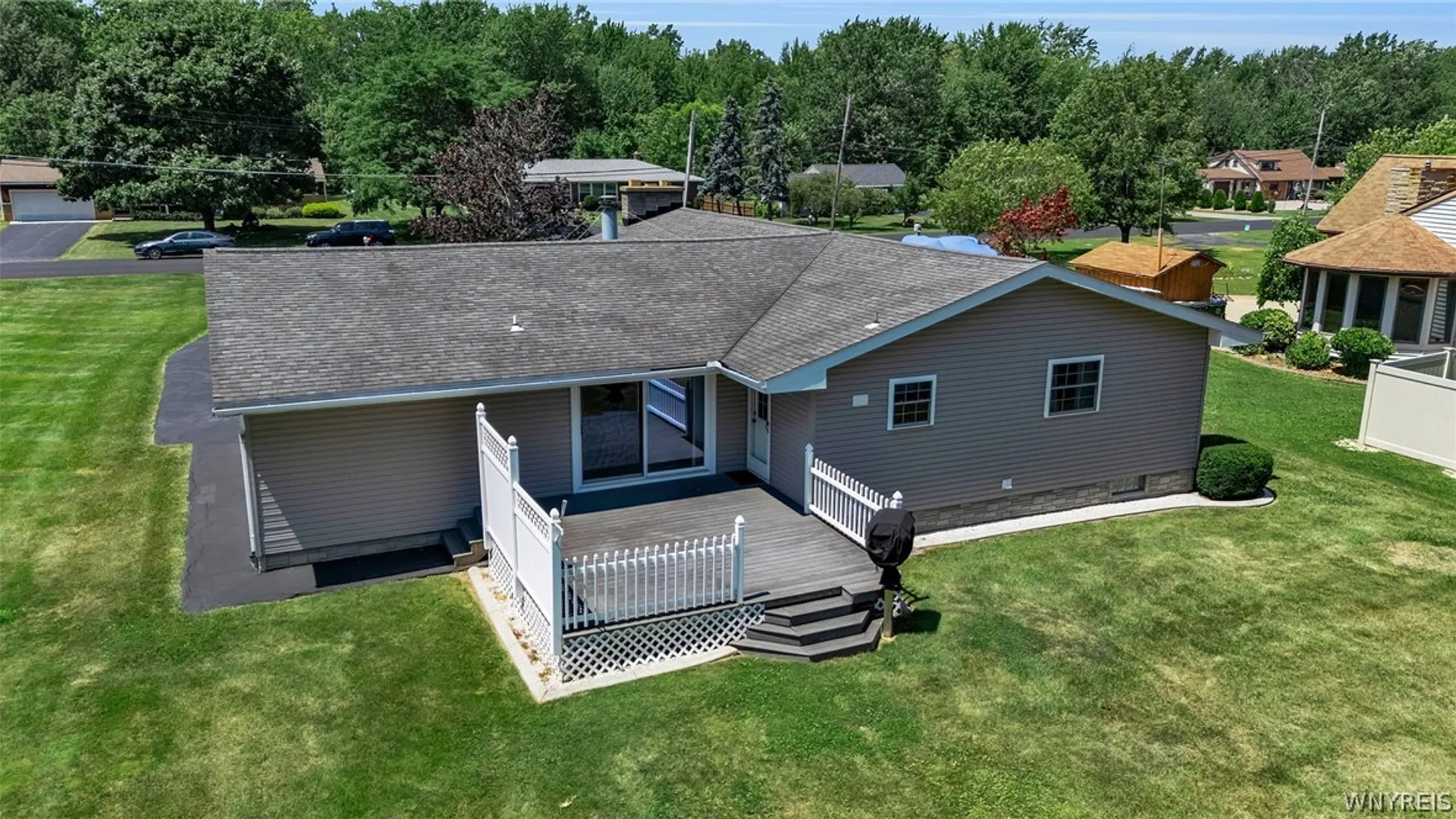 Property at 6887 Walmore Road, Wheatfield, NY 14304 36