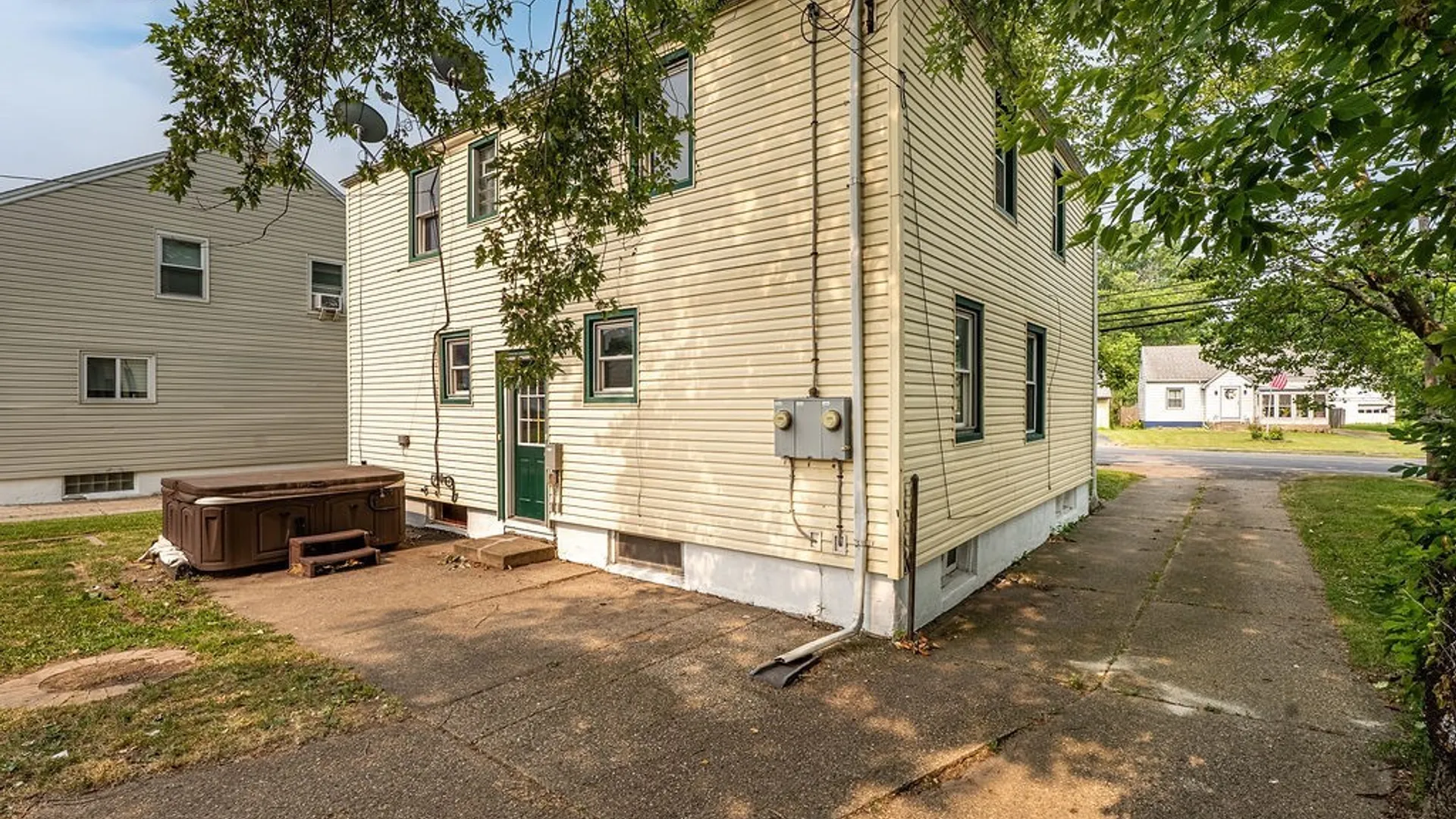 Property at 981 Beach Road, Cheektowaga, NY 14225 42