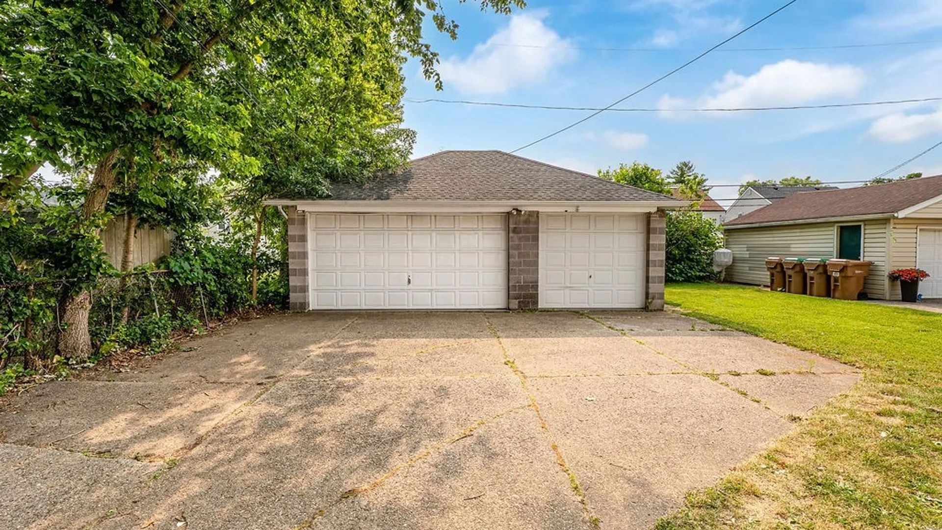 Property at 981 Beach Road, Cheektowaga, NY 14225 46