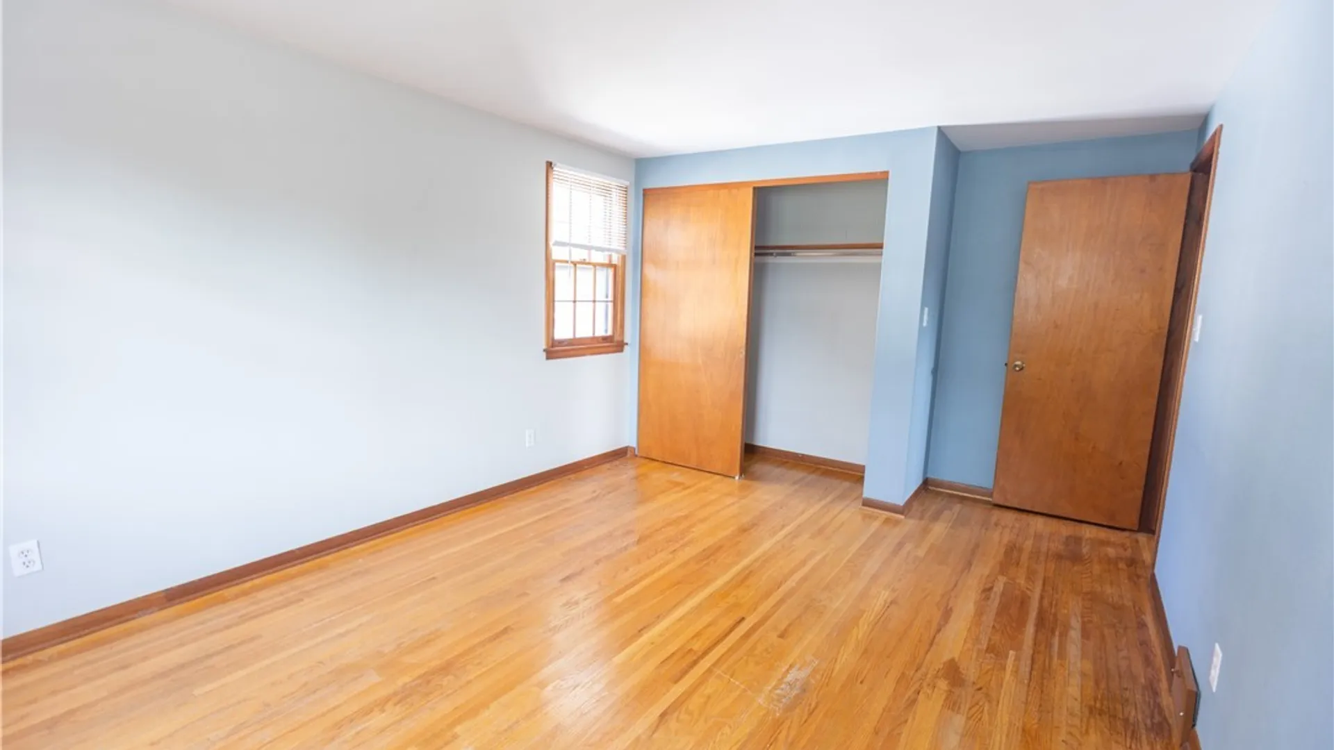 Property at 176 Rosewood Drive, West Seneca, NY 14224 15