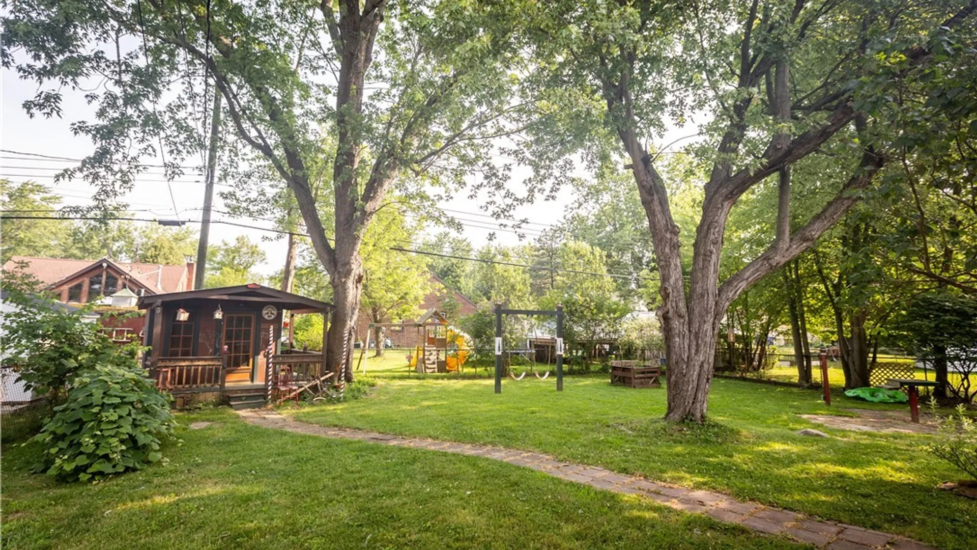 Property at 176 Rosewood Drive, West Seneca, NY 14224 27