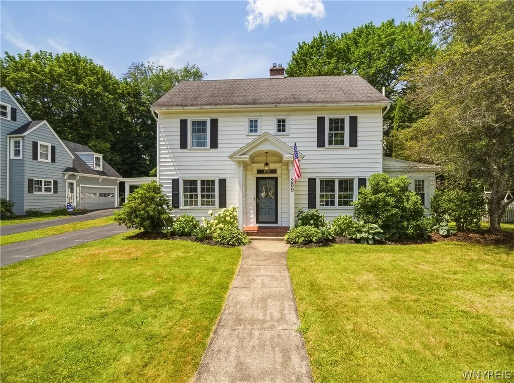 Property at 209 Arlington Avenue, Jamestown, NY 14701
