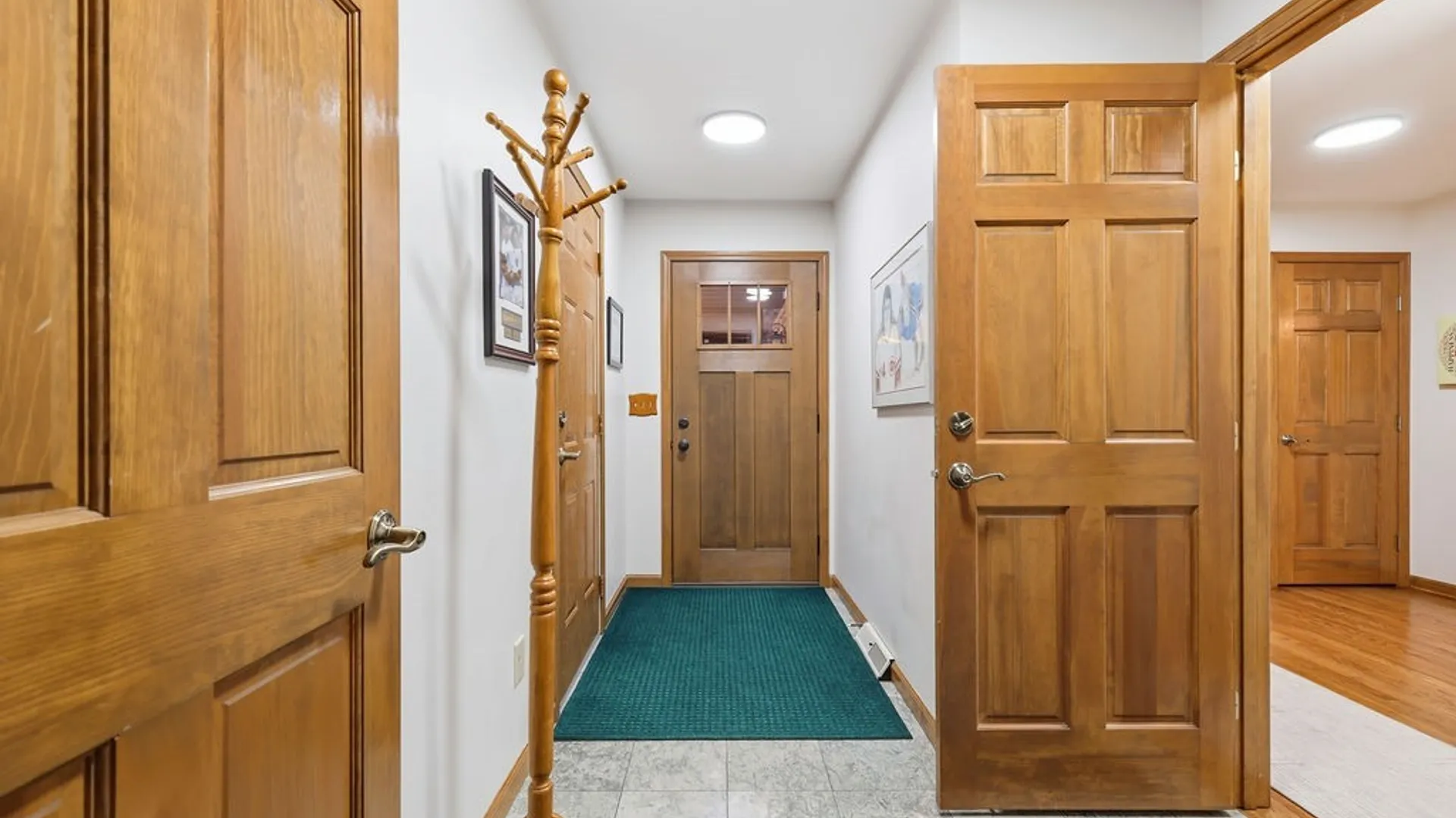 Property at 16 Orangewood Drive, Clay, NY 13090 14