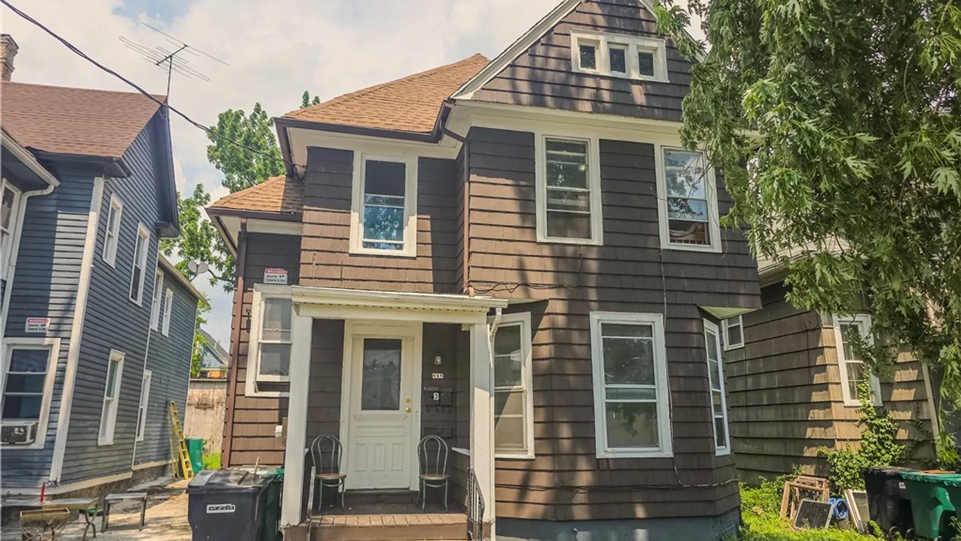 Property at 818 Ashland Avenue, Niagara Falls, NY 14301 2
