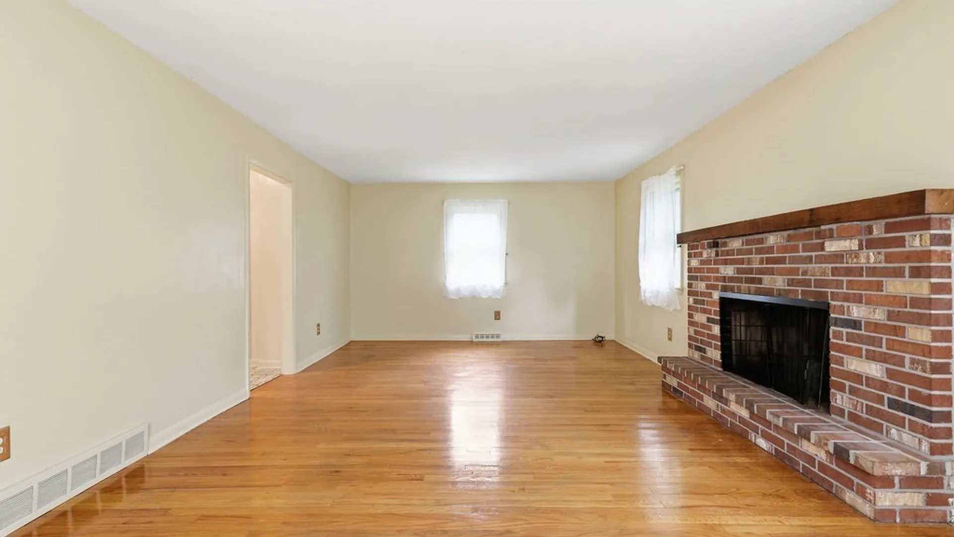 Property at 115 Northwood Way, Camillus, NY 13031 16