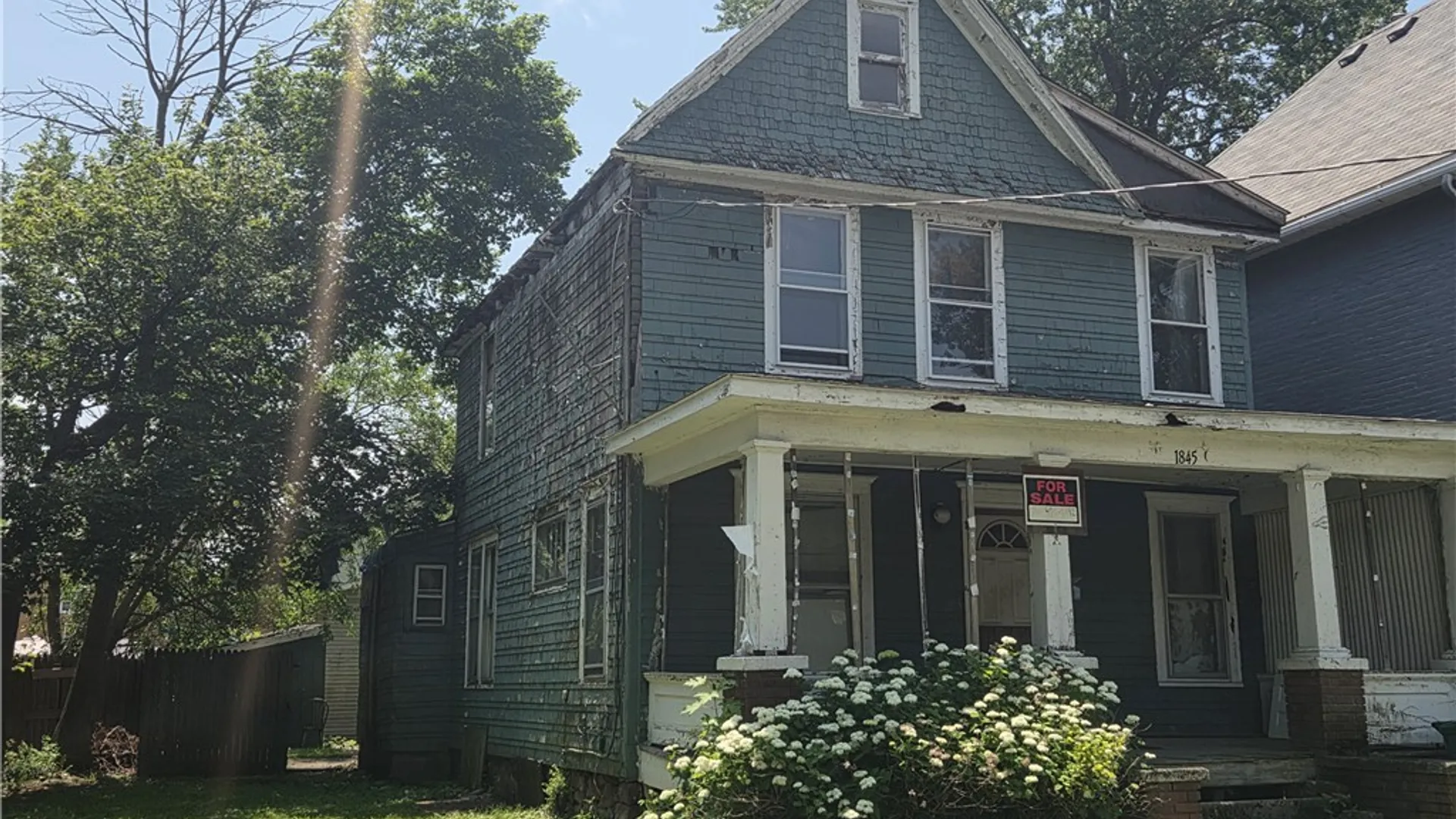 Property at 1845 Pierce Ave, Niagara Falls, NY 14301 2