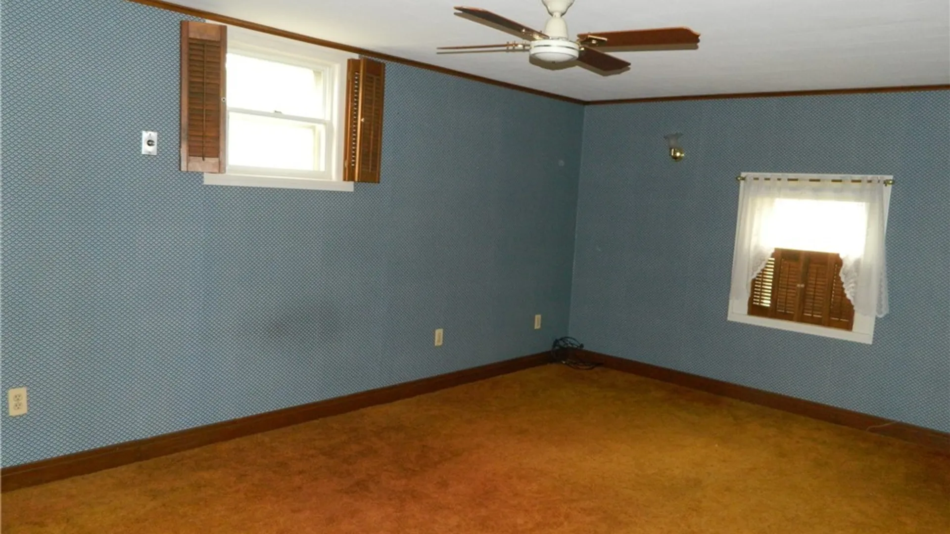 Property at 3933 Lockport Avenue, Wheatfield, NY 14120 18