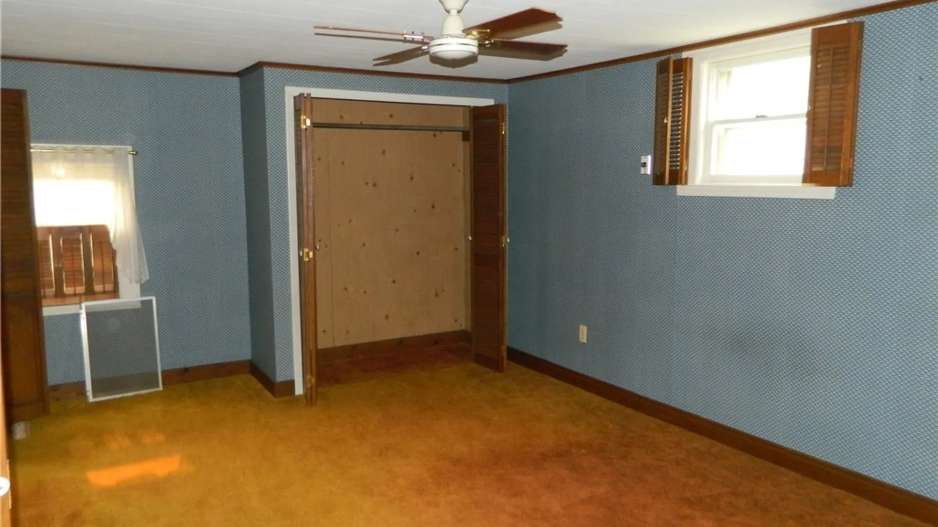 Property at 3933 Lockport Avenue, Wheatfield, NY 14120 19