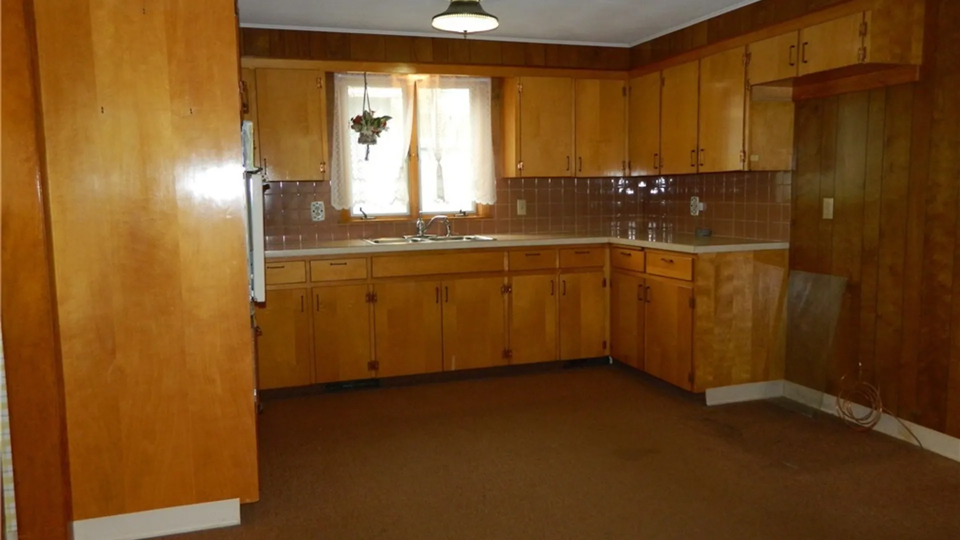 Property at 3933 Lockport Avenue, Wheatfield, NY 14120 5