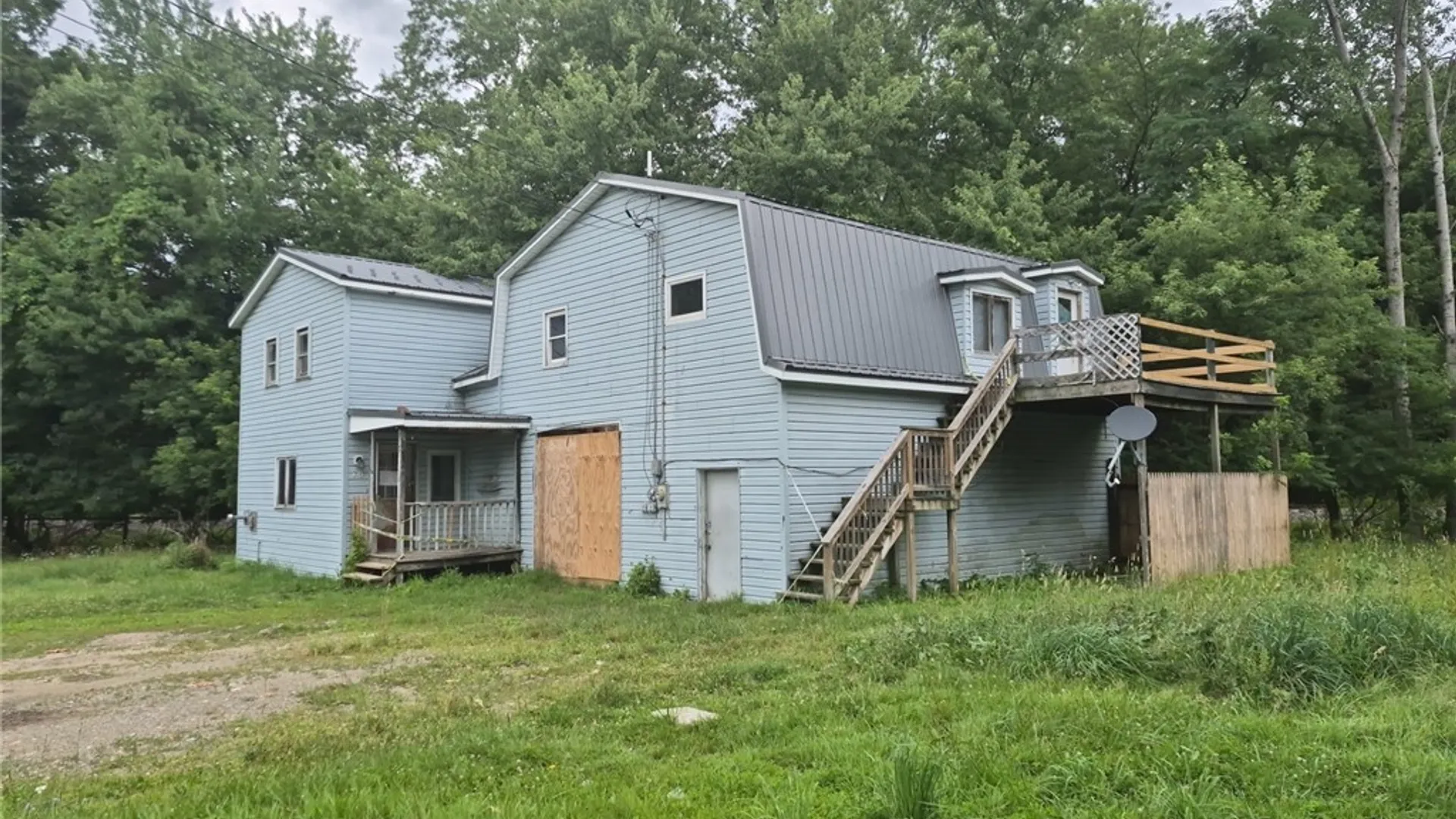 Property at 16 W 10th Street, Ellicott, NY 14701 3
