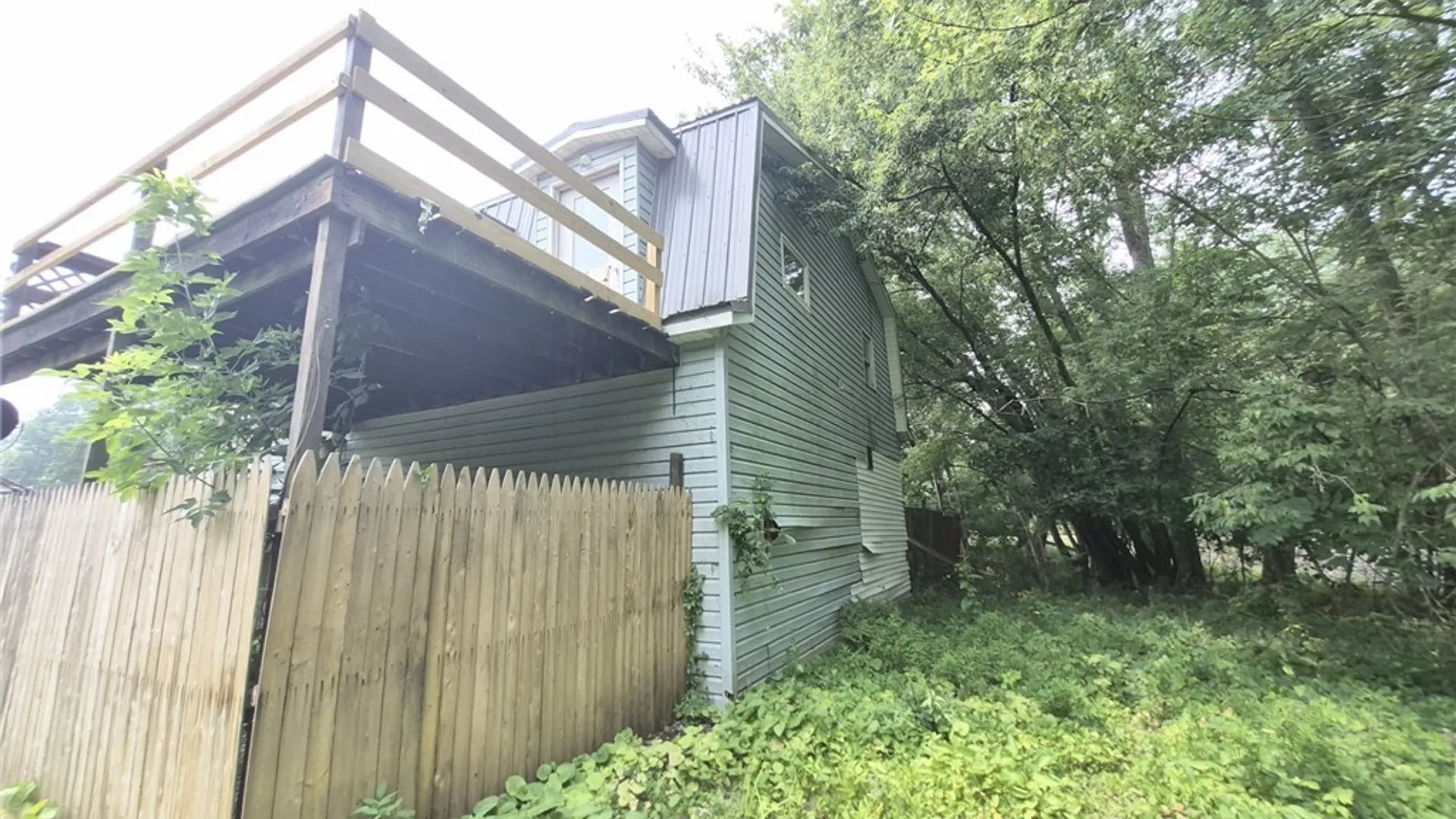 Property at 16 W 10th Street, Ellicott, NY 14701 4